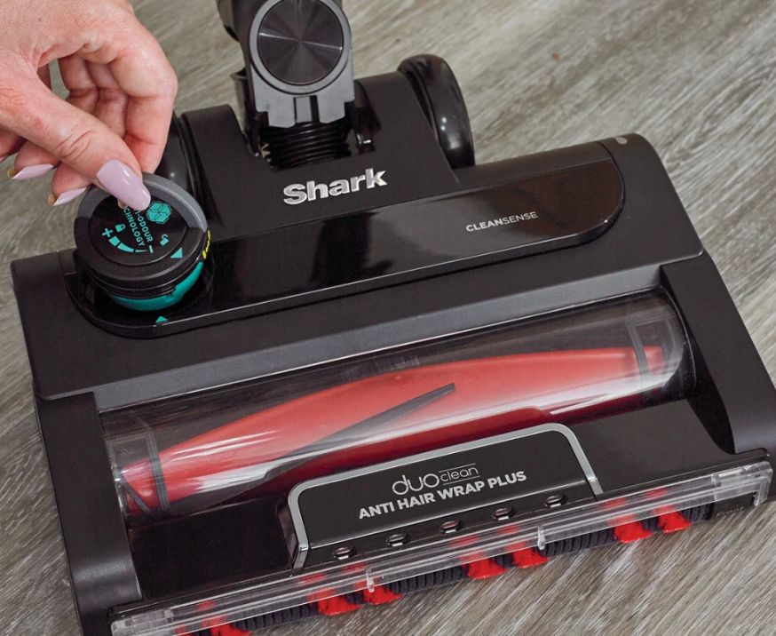 Shark Stratos Anti Hair Wrap Plus Pet Pro Cordless Vacuum