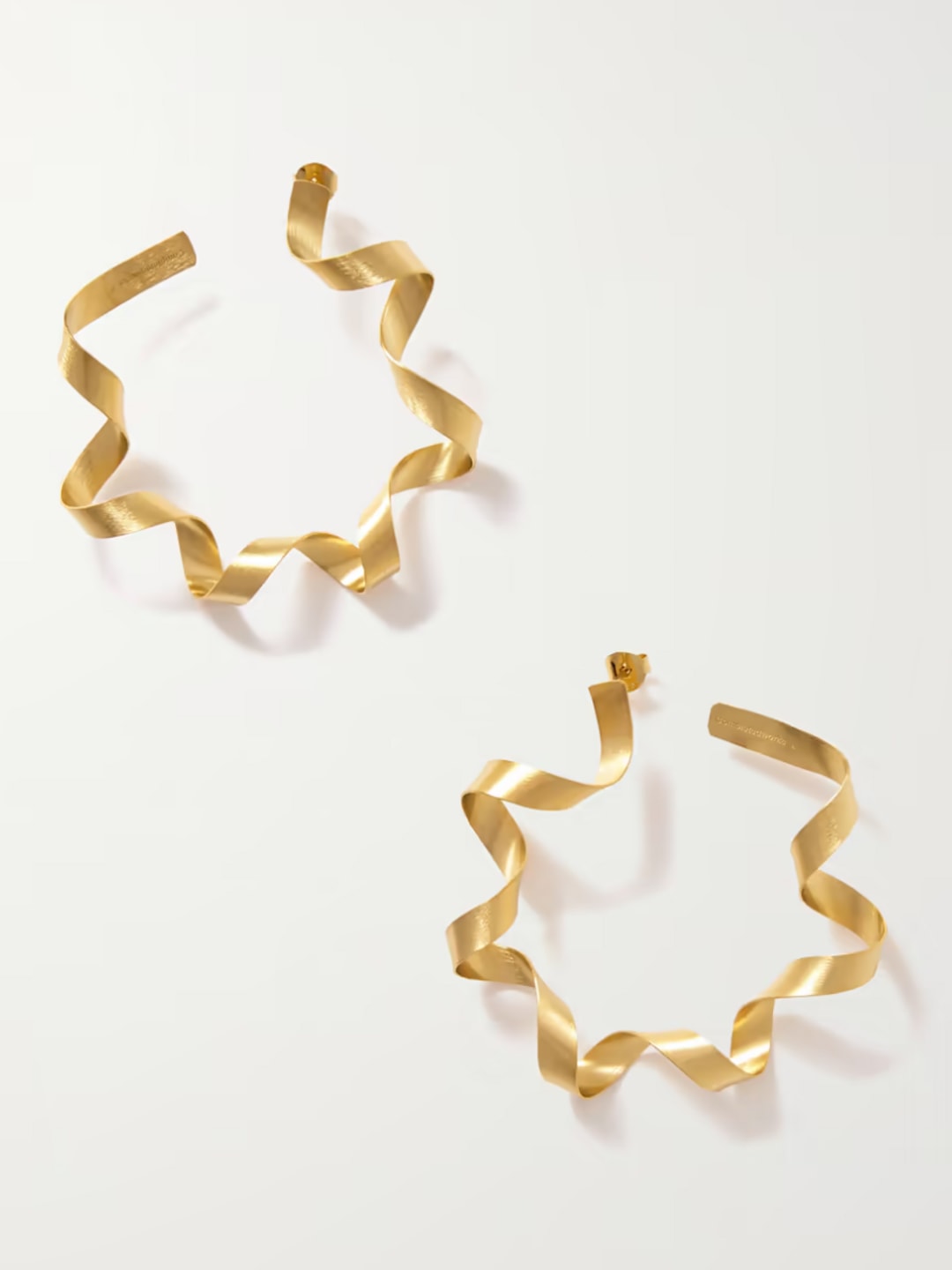 Gold curly hoop earrings