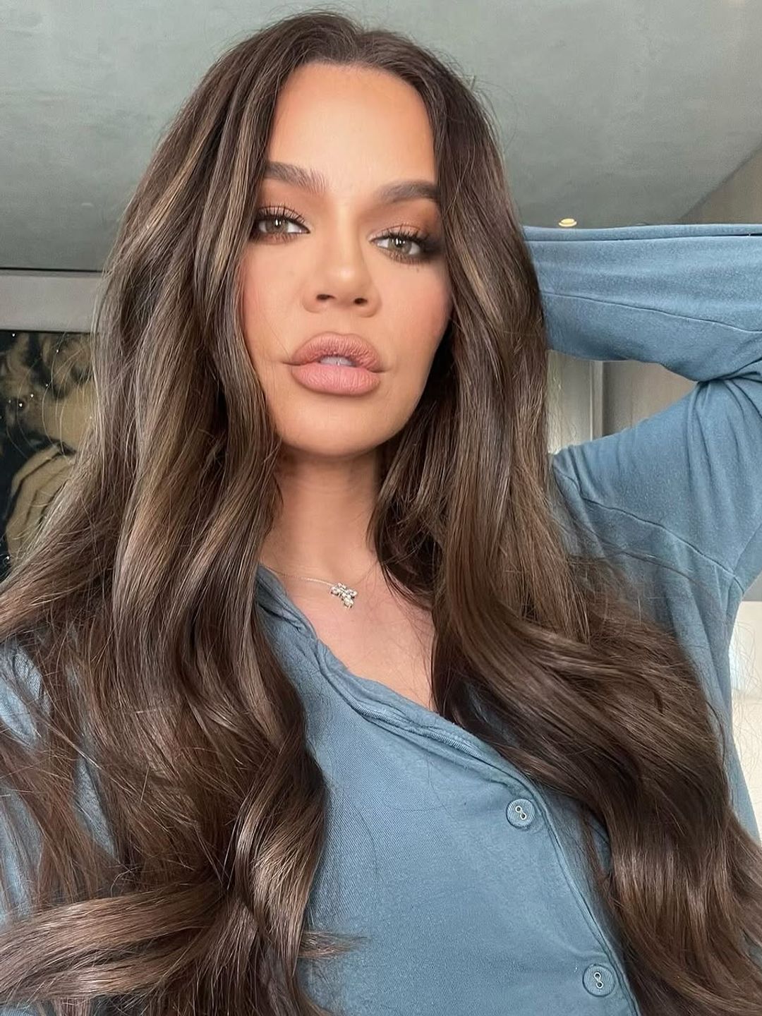 Khloe Kardashian's dazzles in chocolate brown hair transformation 