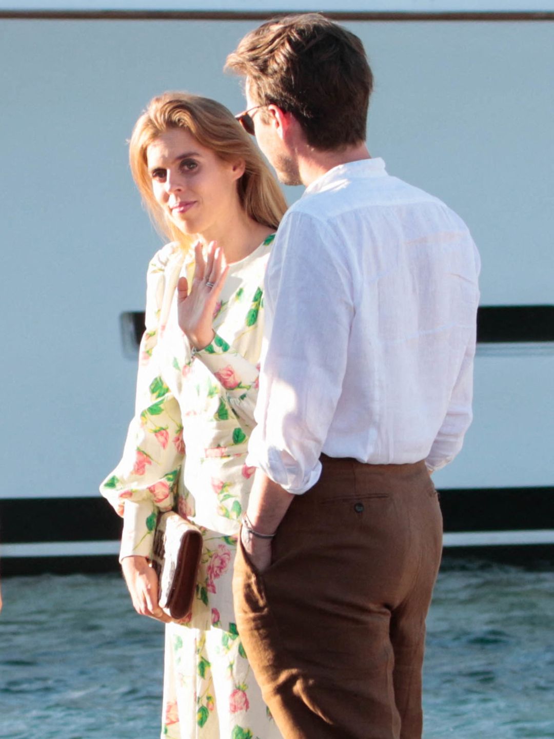 Princess Beatrice and Edoardo Mapelli Mozzi waited for a boat after dining at Le Club 55