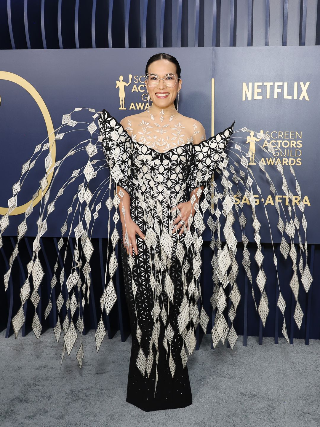  Ali Wong attends the 30th Annual Screen Actors Guild Awards