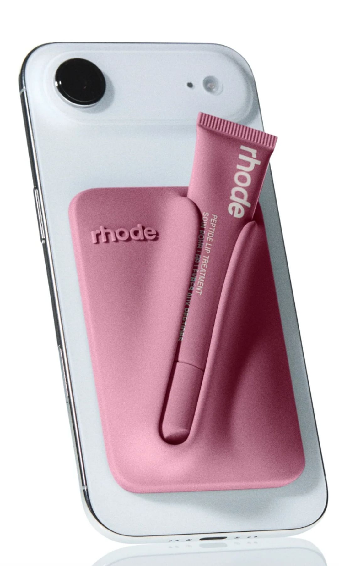 Jolie en rose ! La star de Love Story, Sarah Pidgeon, est la it-girl de Rhode pour le printemps – achetez la collection 10 Étui à lèvres Rhode Snap On en bretzel