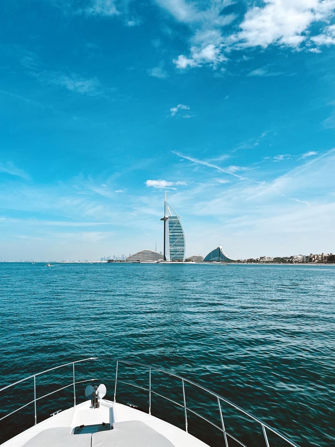 Morning yacht tour of Burj coastline