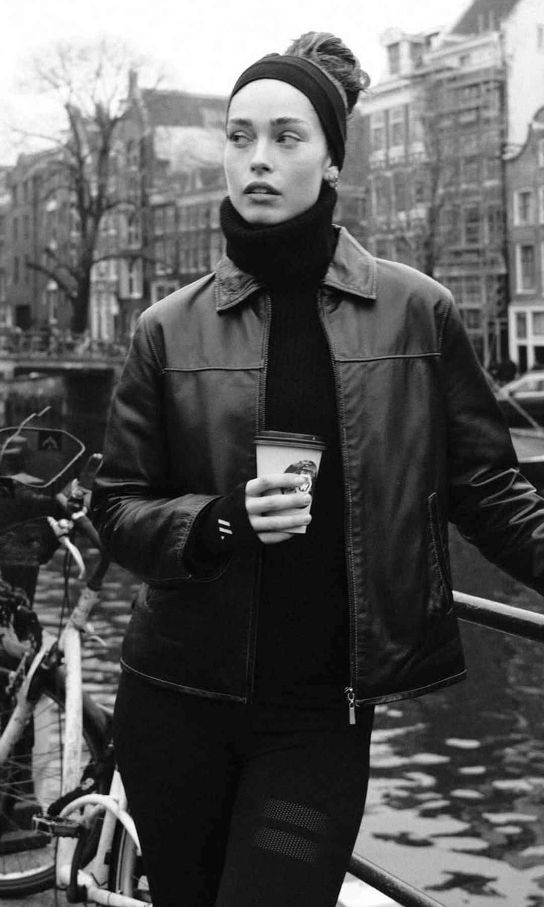 Moya polk in leather jacket