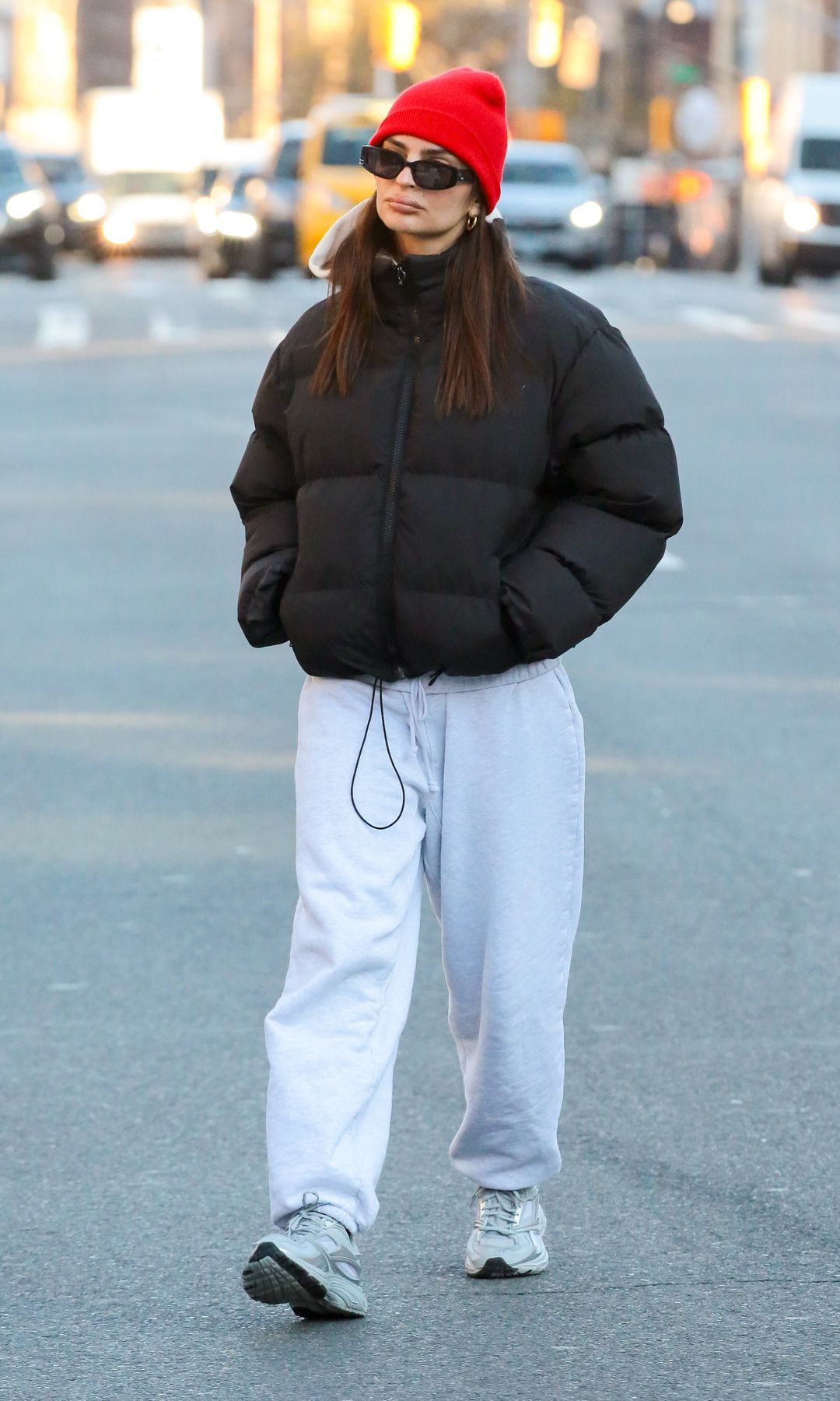 Emily Ratajkowski in grey joggers