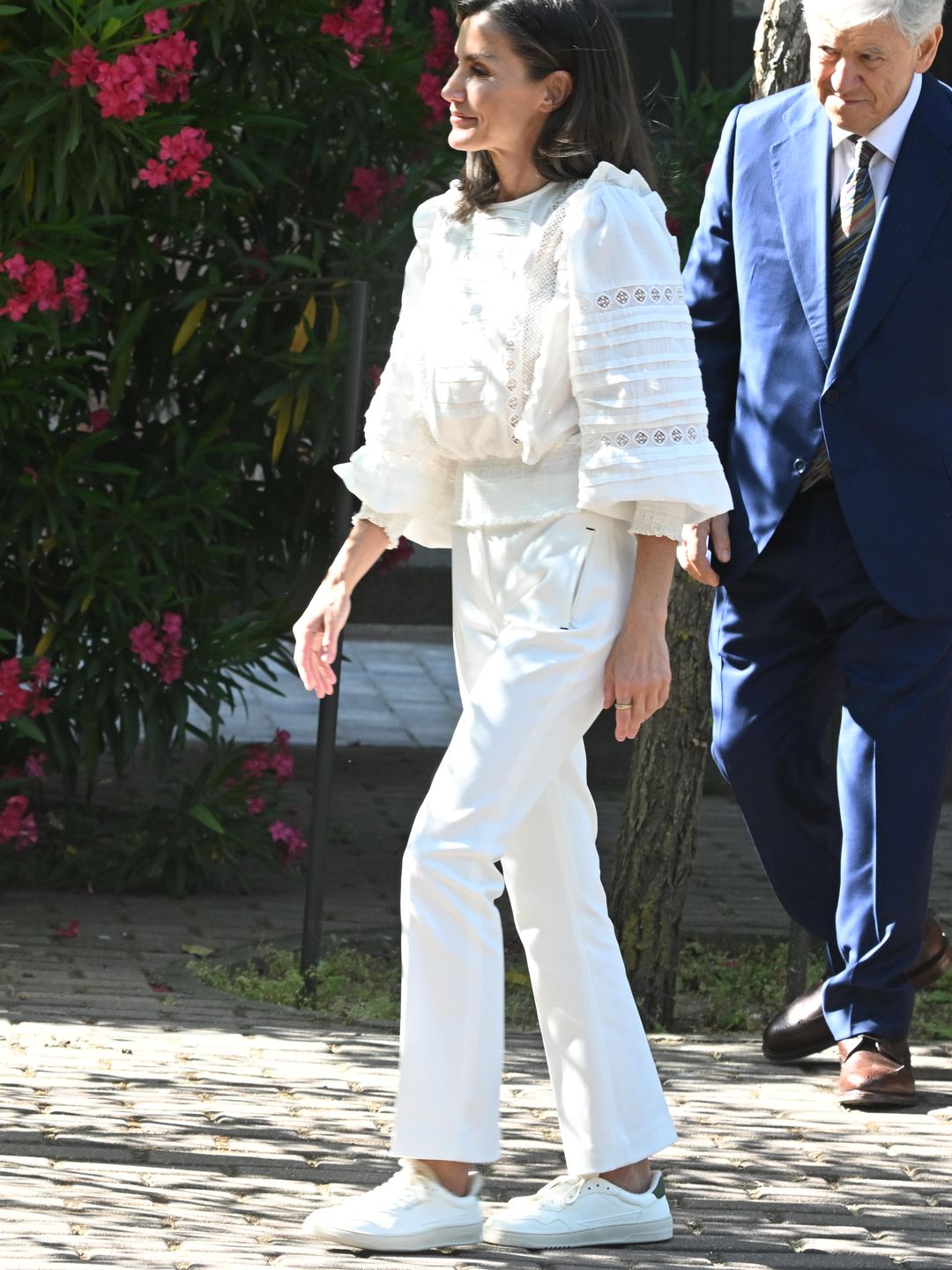 Queen Letizia wearing Ohne Project trainers 