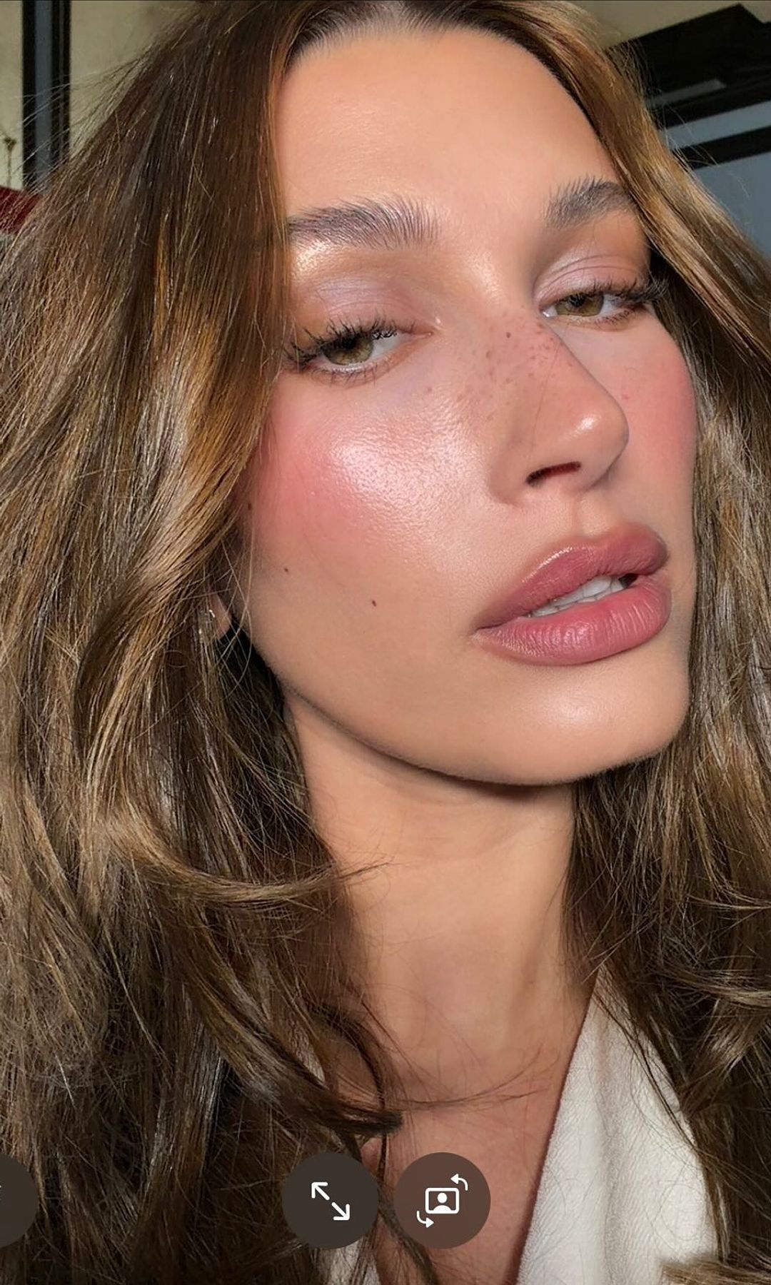 Hailey Bieber shares a close-up shot of her makeup