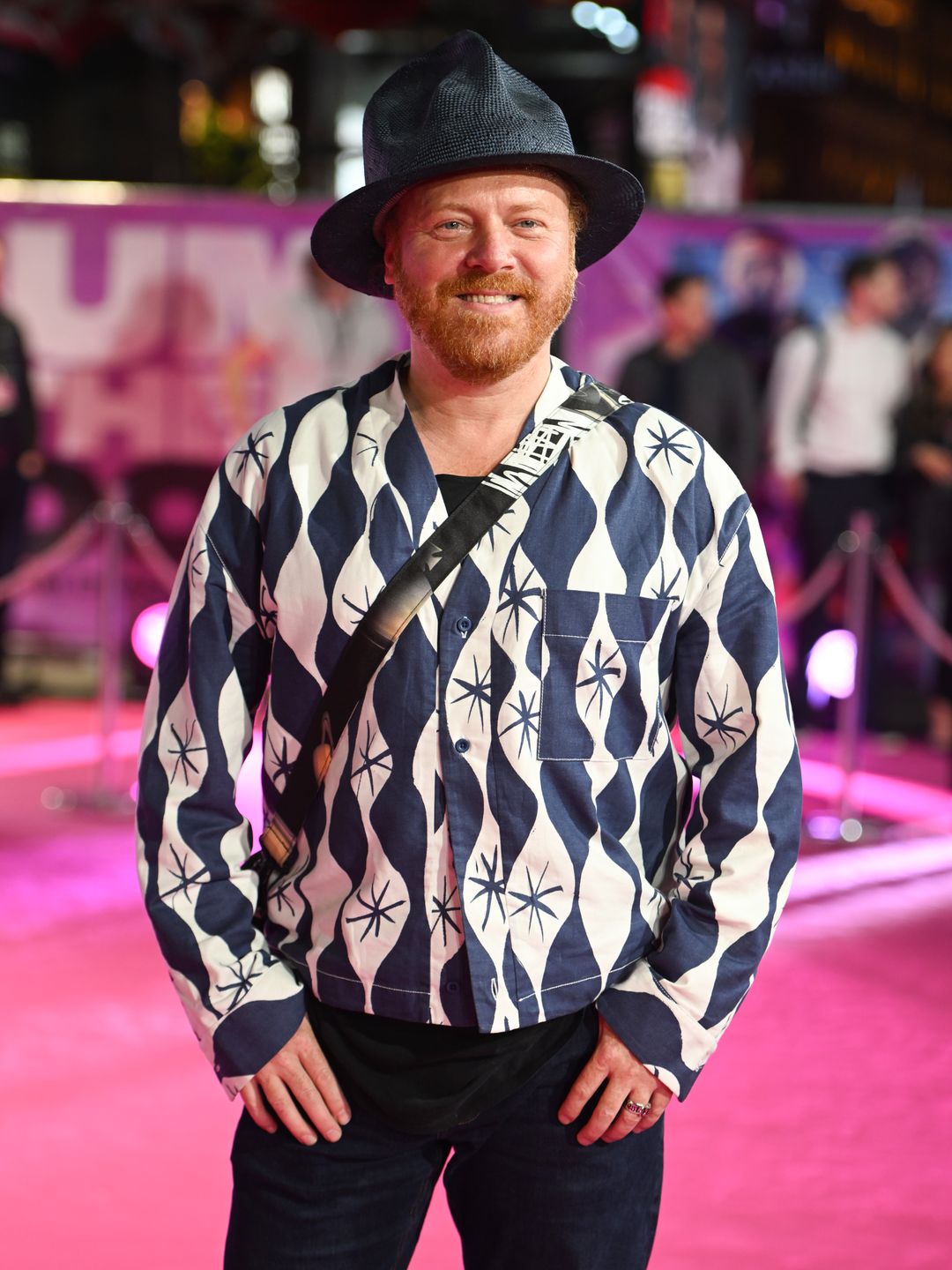 Leigh Francis attends the "Sumotherhood" World Premiere