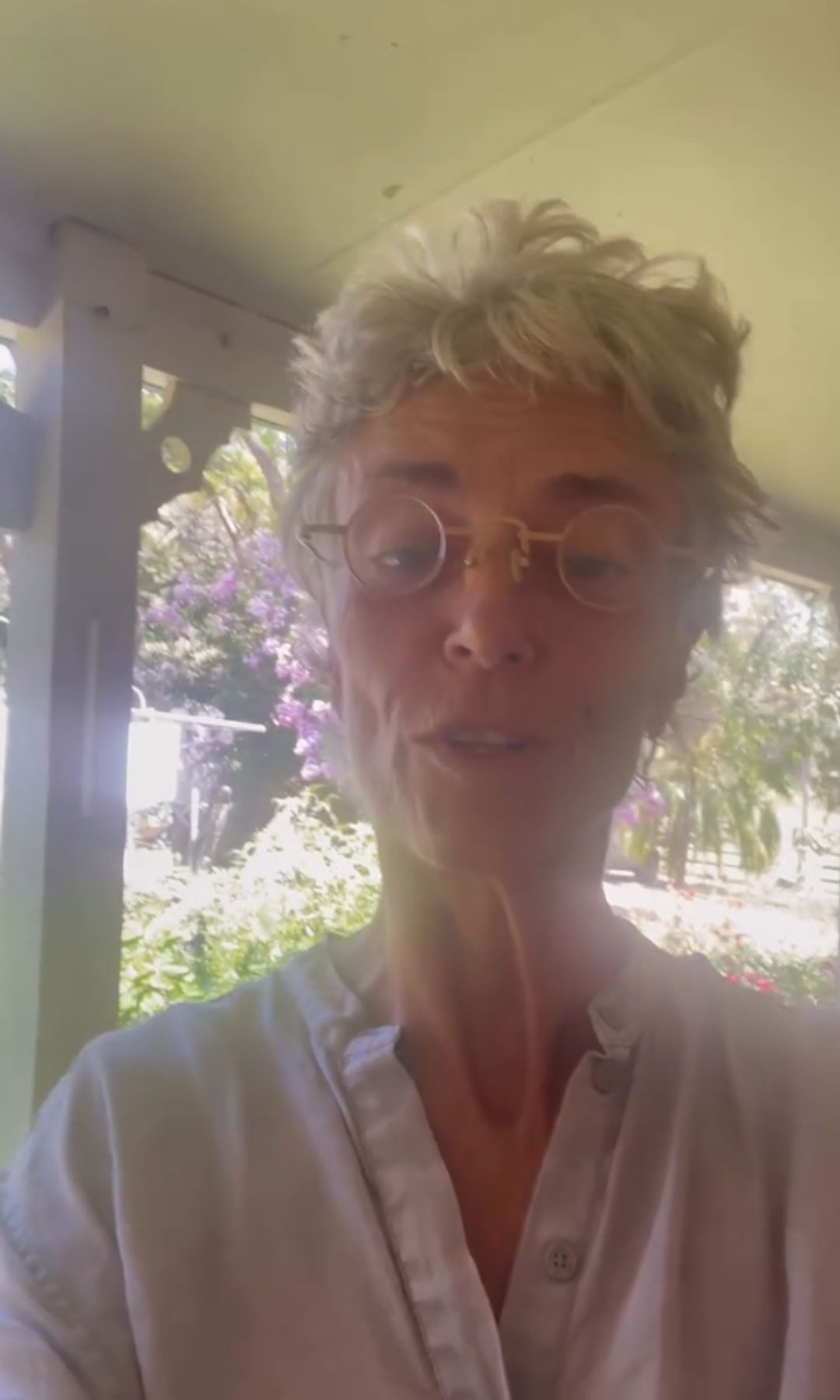 Rachel Ward starred in The Thorn Birds