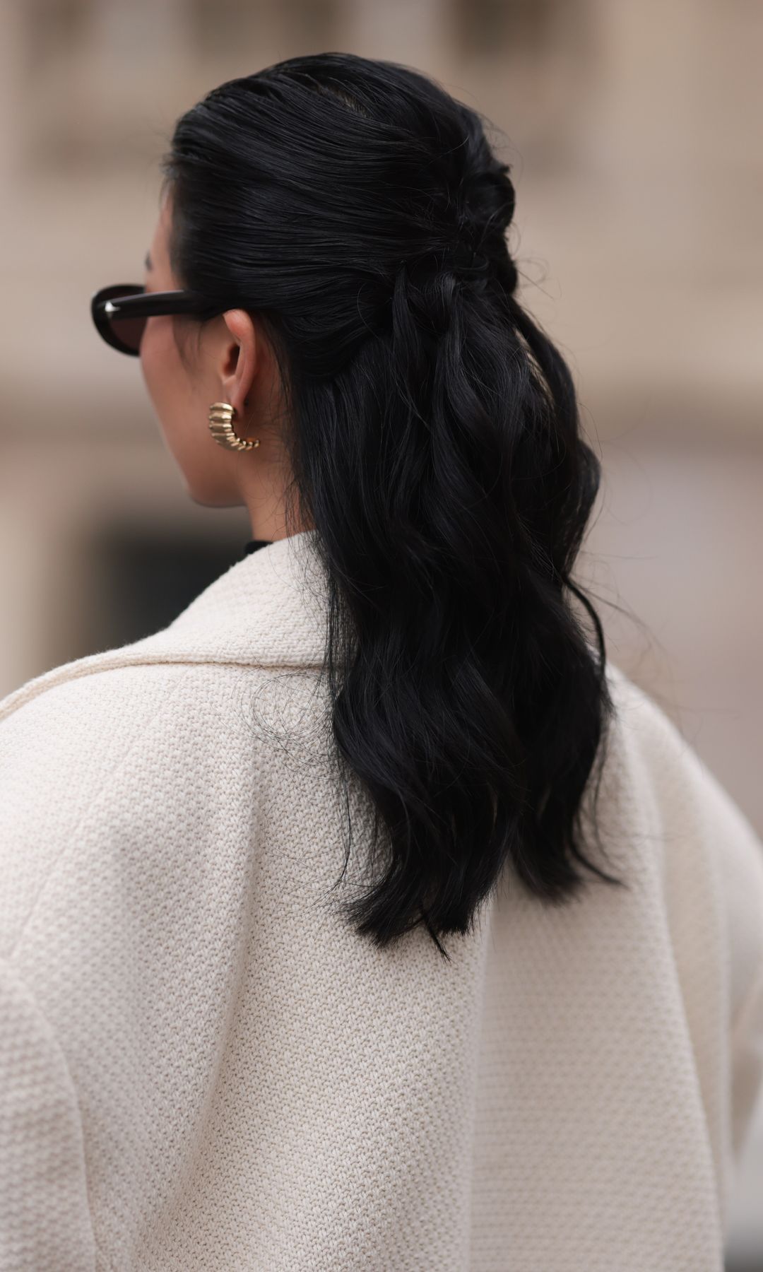 easy office hair half updo.