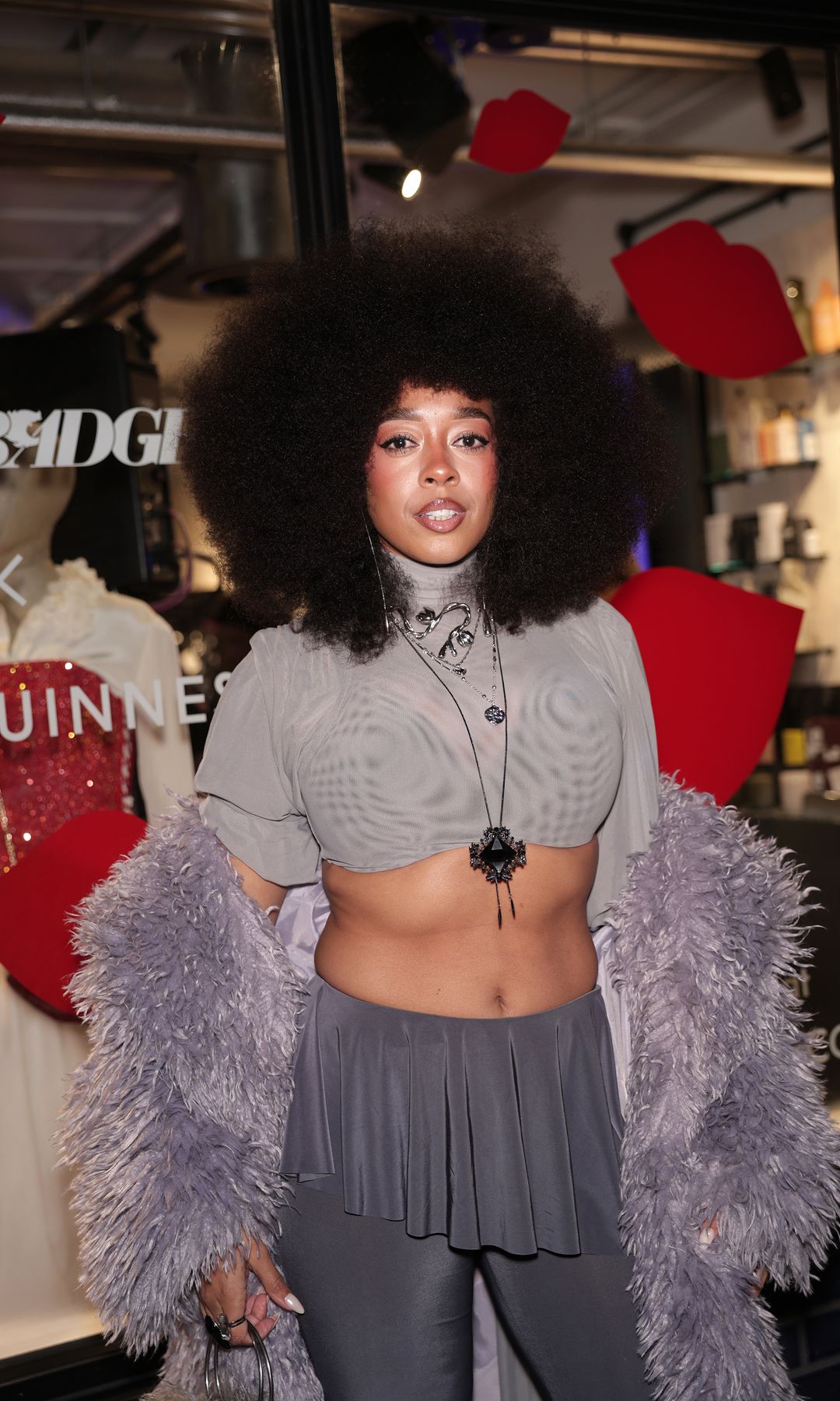 Imani Evans vue assister à la soirée Wolf & Badger x Lulu Guinness le 19 février 2026 à Londres, en Angleterre. (Photo de Ricky Vigil M/Justin E Palmer/GC Images)