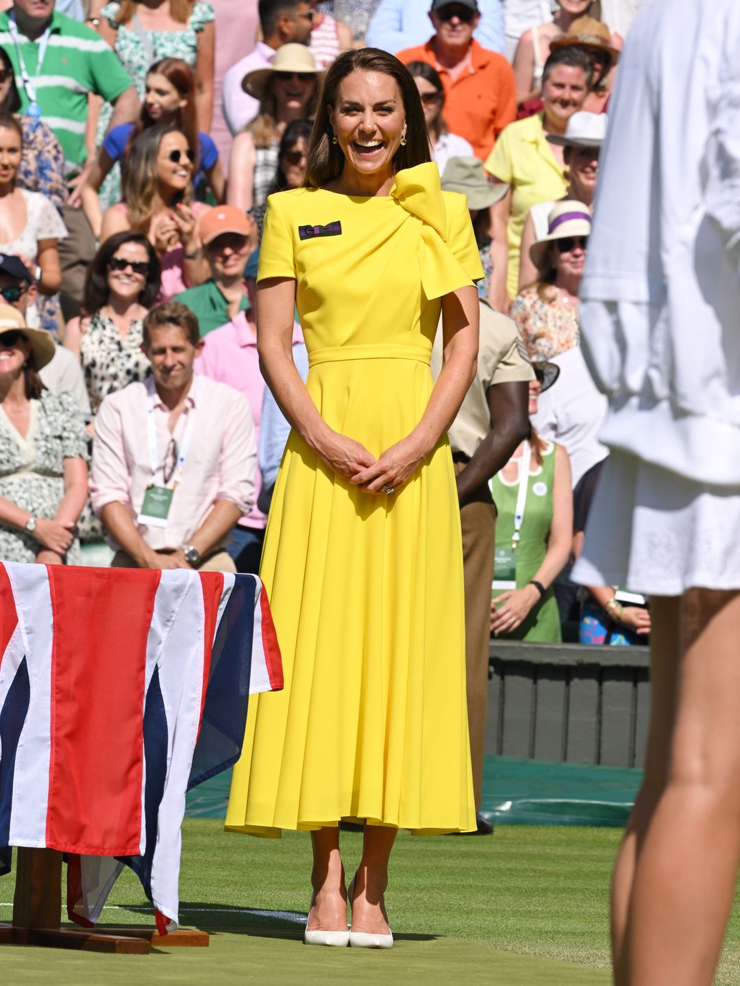 Kate can clearly pull off any shade of yellow 