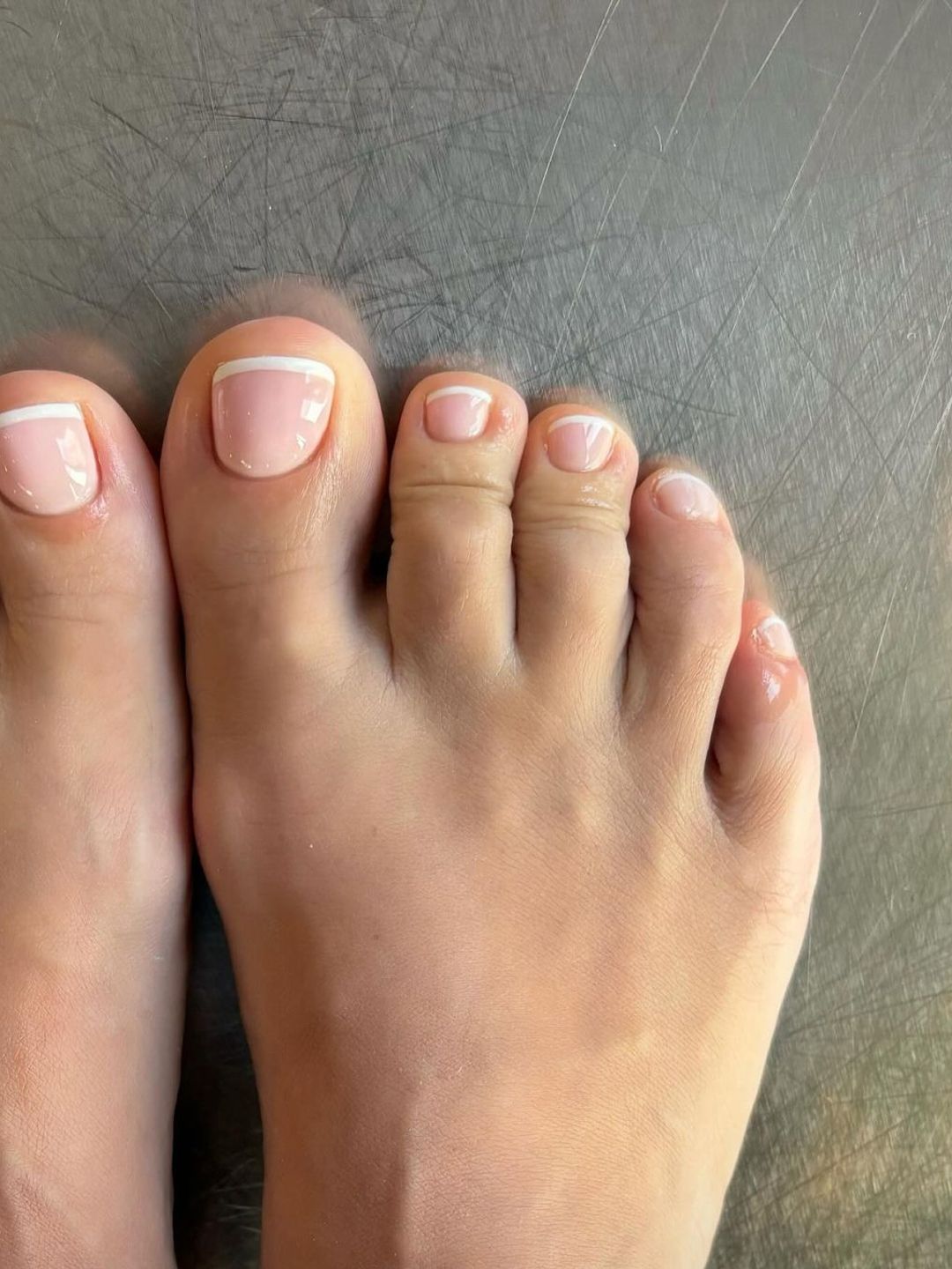 Harriet Westmorland shared a picture Lily Allen's perfect pedi 