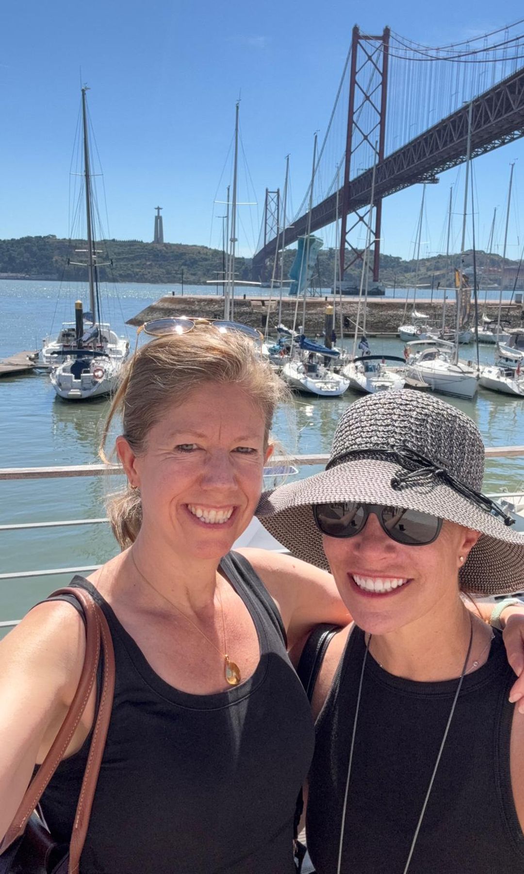 A long walk along the Tagus in the sun