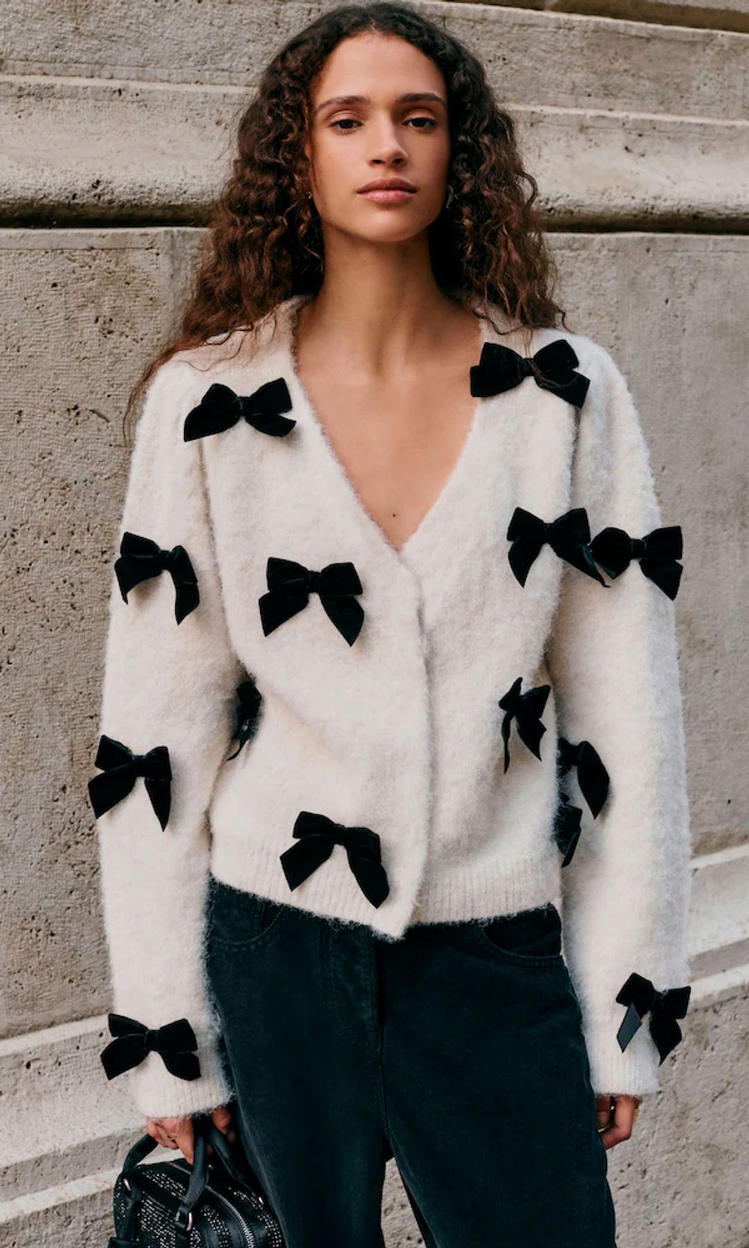 Ecru Knitted Velvet Bow Cardigan With Wool