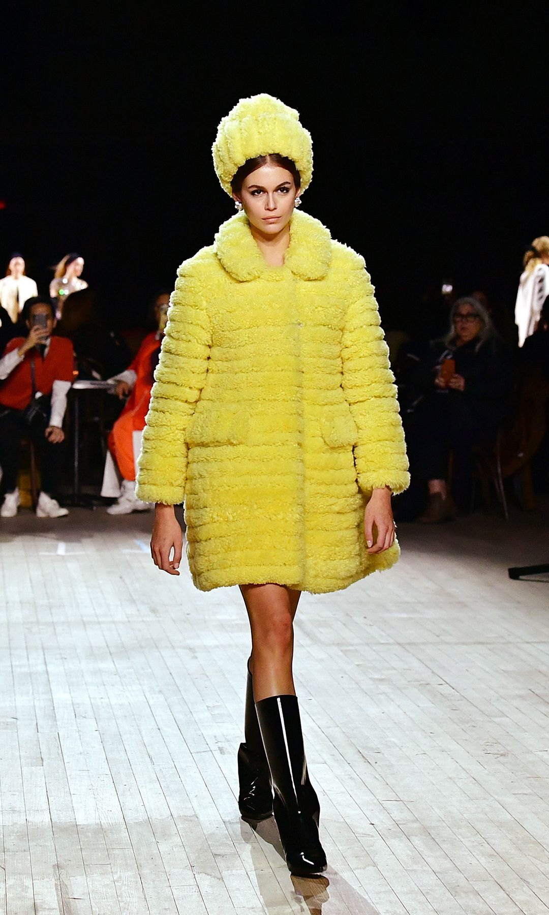 kaia gerber in yellow fluffy coat for marc jacobs runway