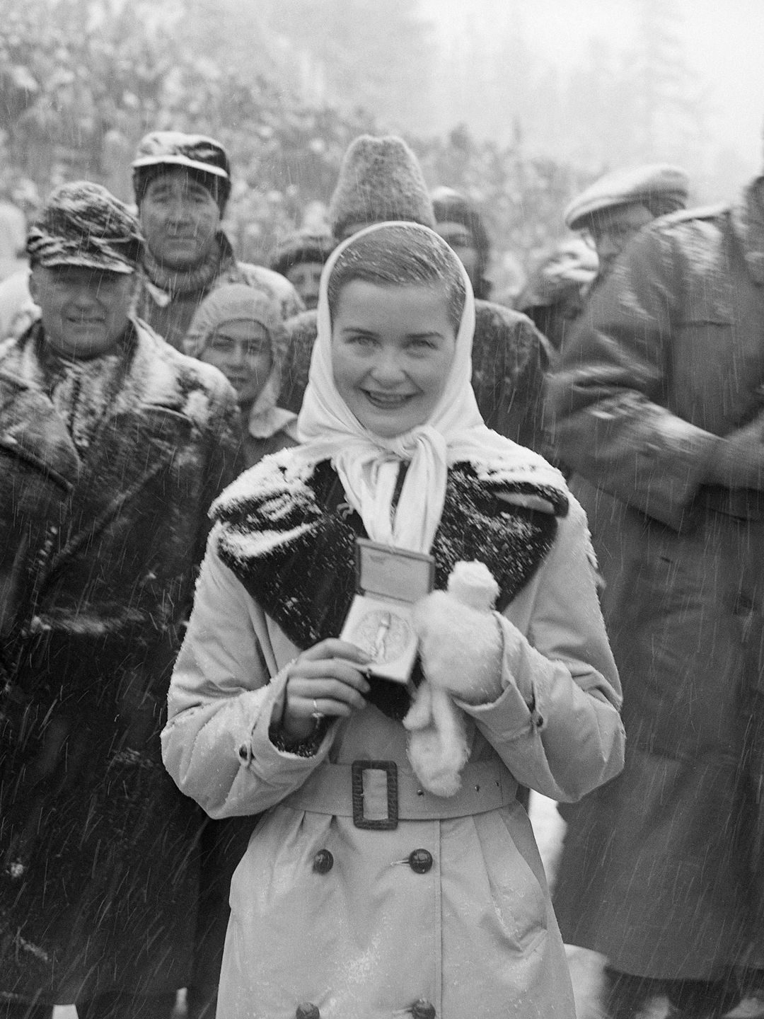 Barbara Ann Scott wins gold at the 1948 Winter Olympics in Switzerland