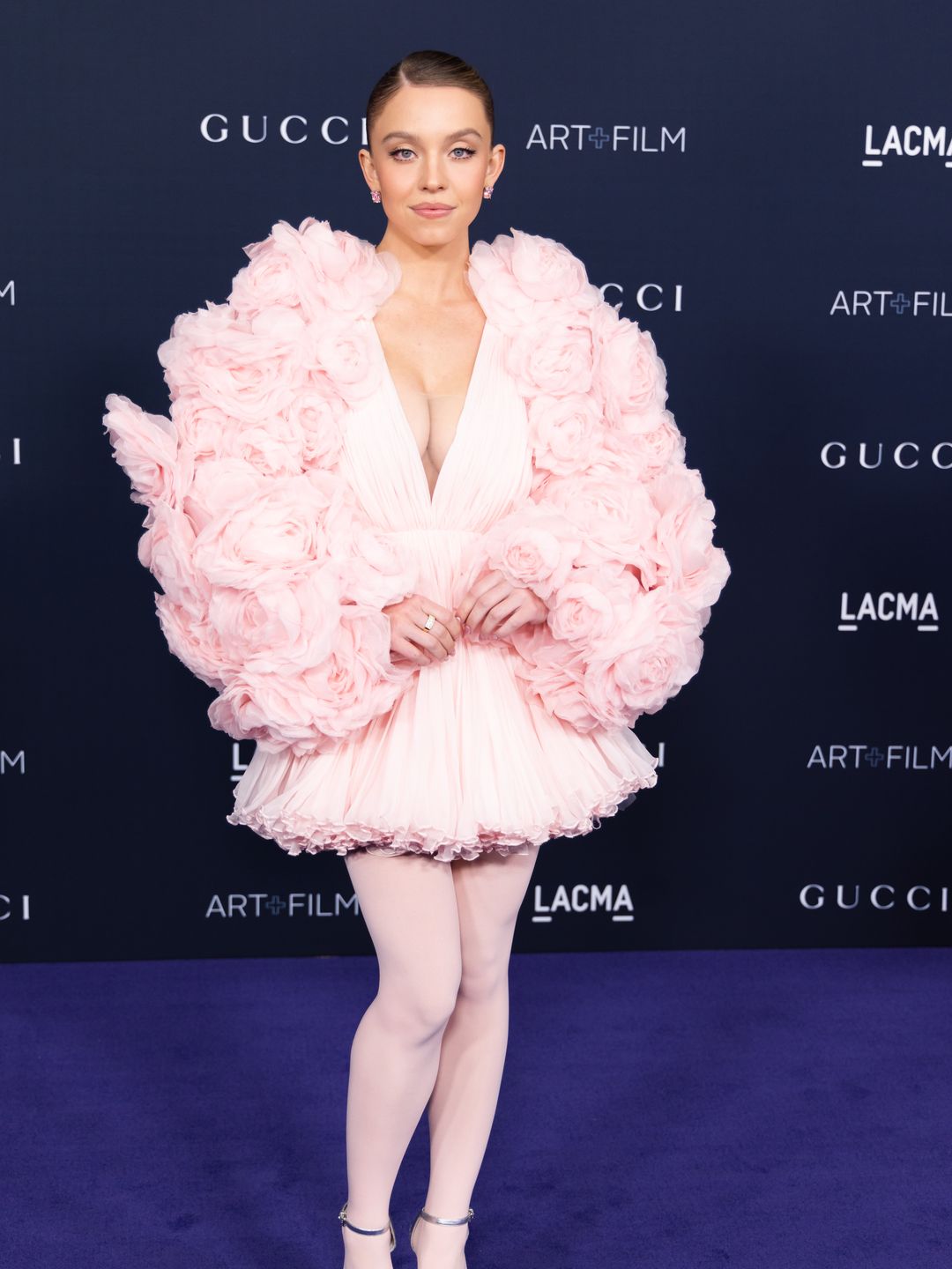 Statement rose covered sleeves were the star of Sydney's 11th Annual LACMA Art+Film Gala look. 