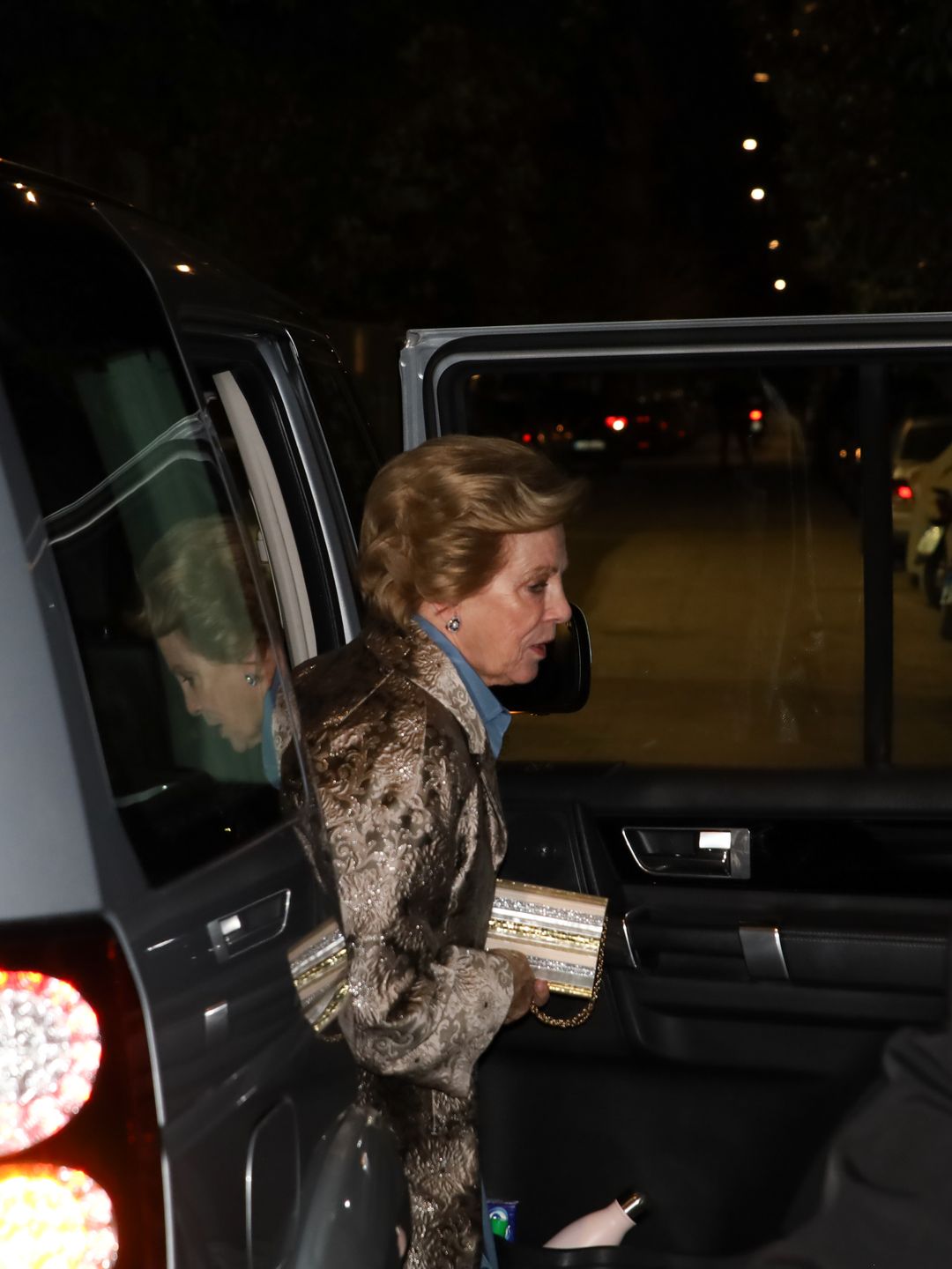 Queen Anne-Marie getting out of a car