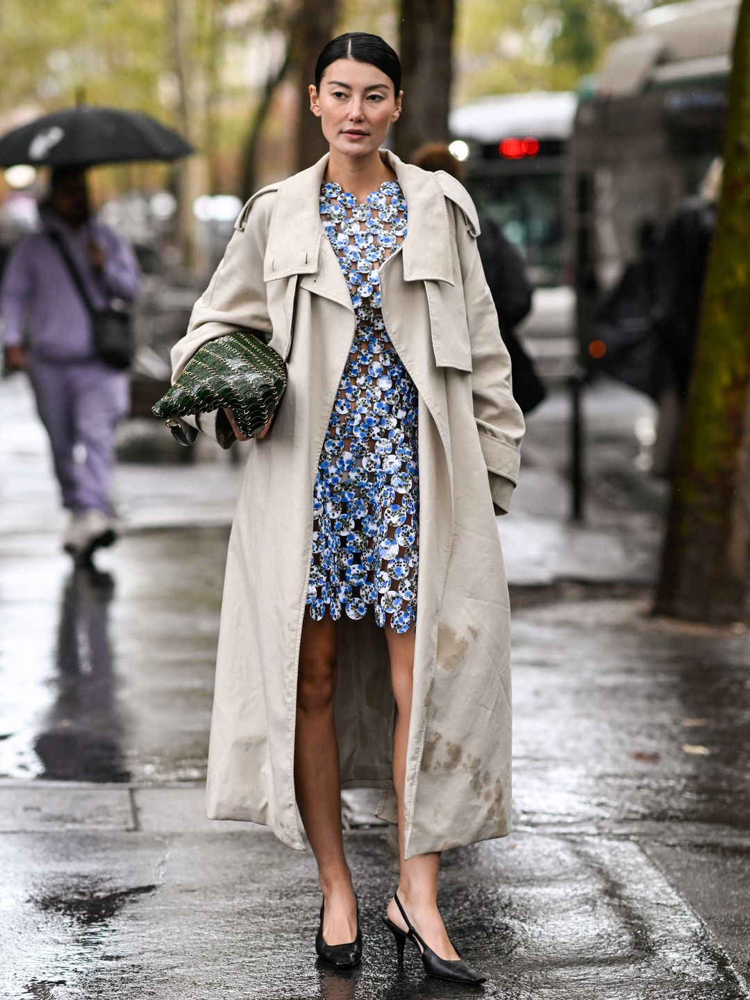 trench coat and slingbacks