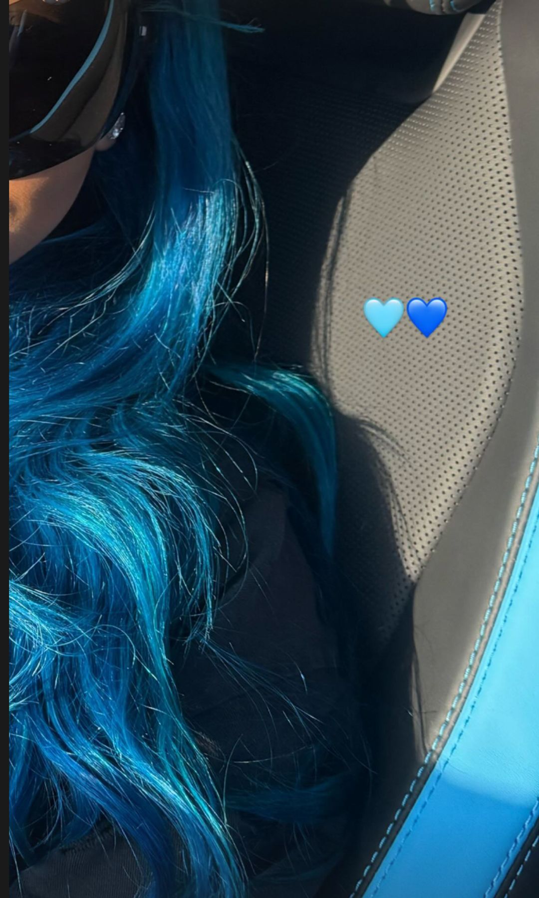 Kim Kardashian gave fans a sneak peak at her summer look 