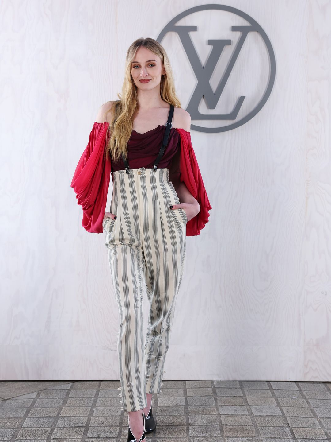 Sophie Turner attends the Louis Vuitton Womenswear Fall/Winter 2024-2025 show