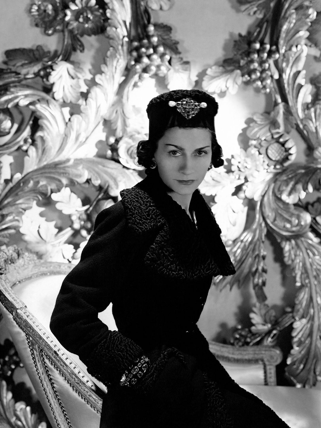 Coco Chanel vs Elsa Schiaparelli