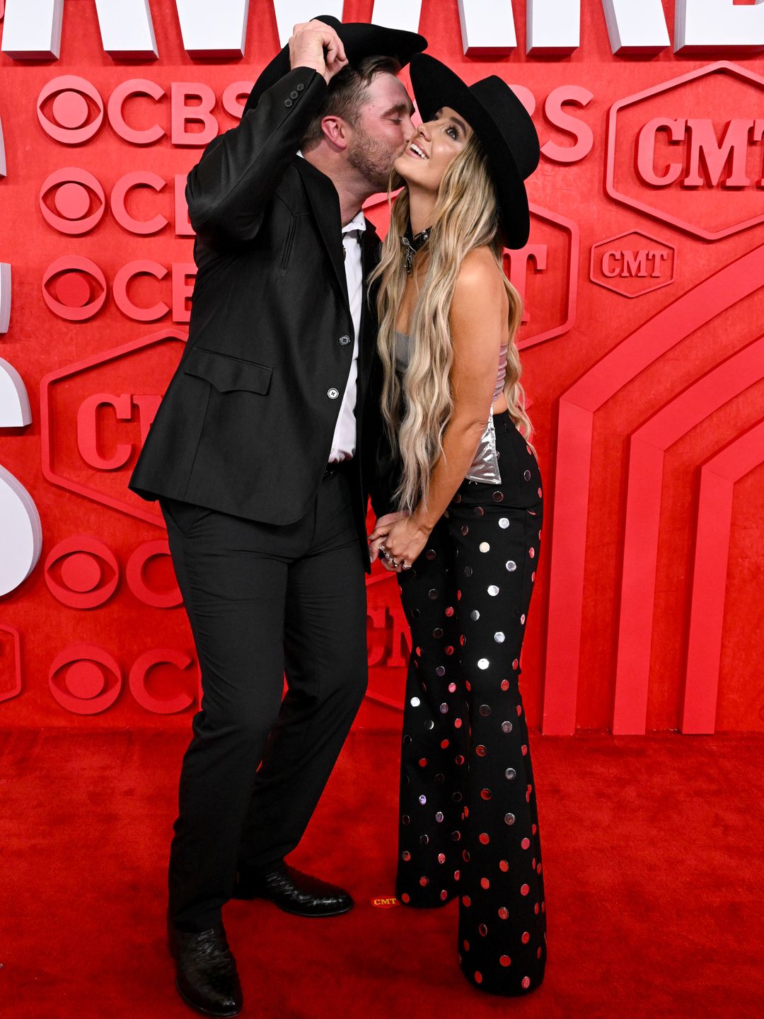 Six adorable couple moments at the 2024 CMT Awards Lainey Wilson