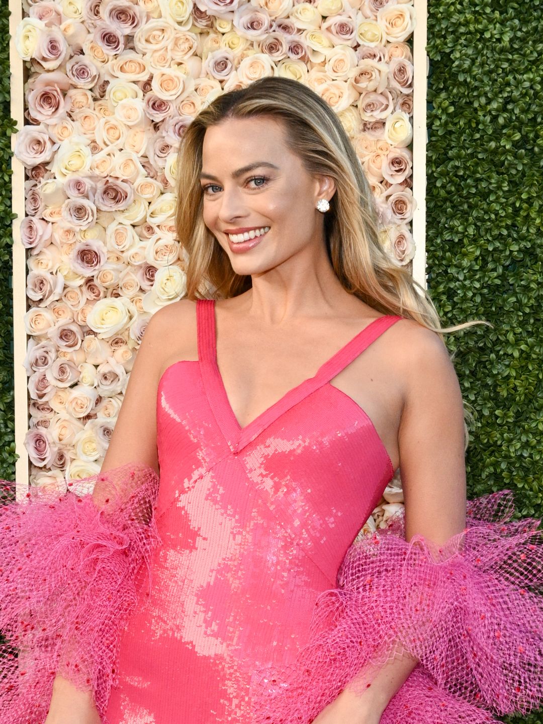 Margot Robbie at the 81st Golden Globe Awards held at the Beverly Hilton Hotel on January 7, 2024 in Beverly Hills, California