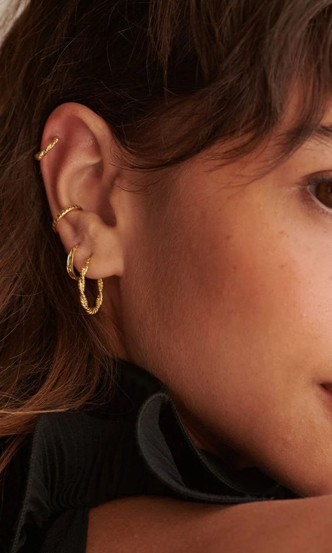 Rope Twist Huggie Hoop Earrings