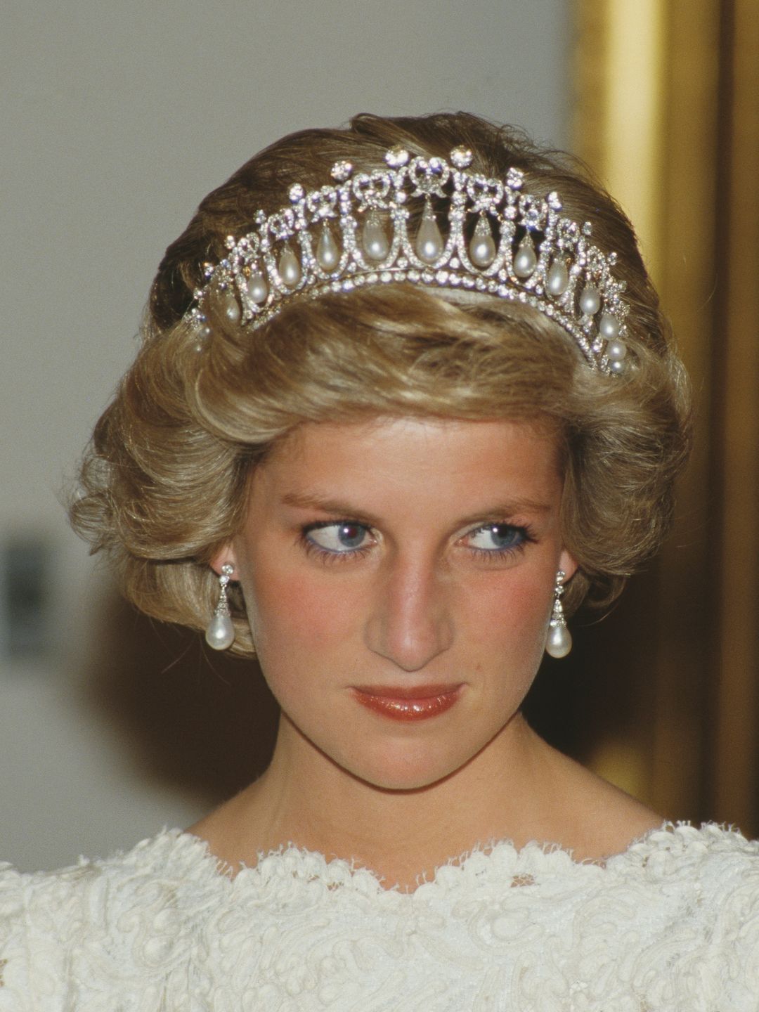 Diana, Princess of Wales wears the Queen Mary tiara