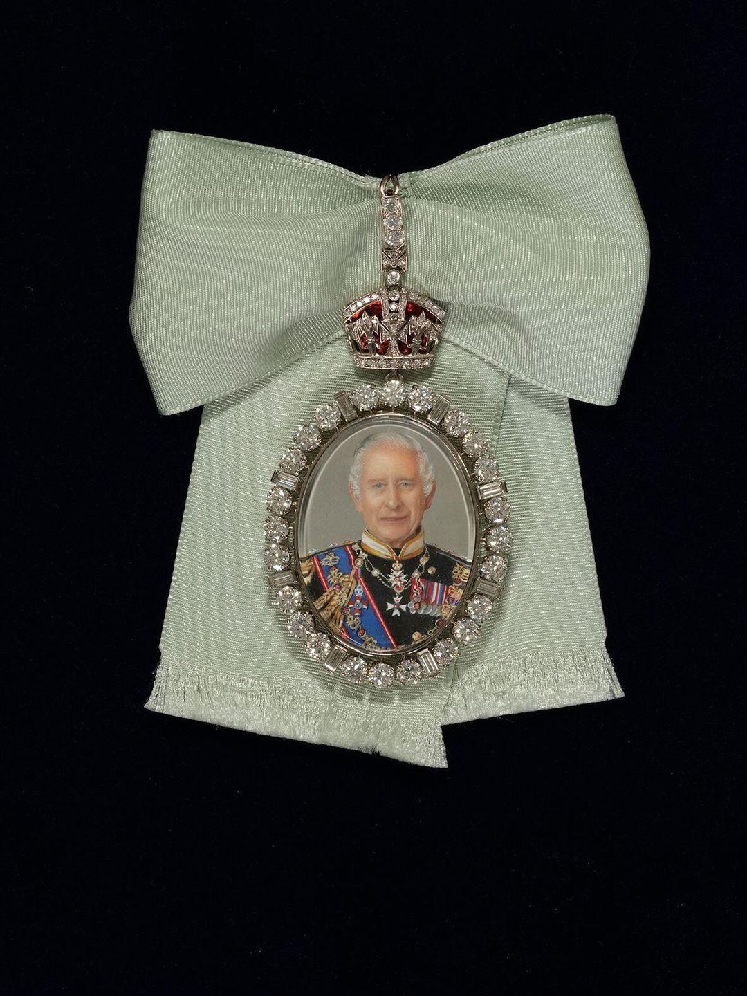 A close-up of King Charles's family order