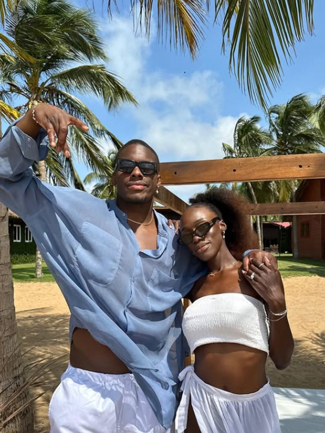 Maro Itoje and Mimi Fall posing together