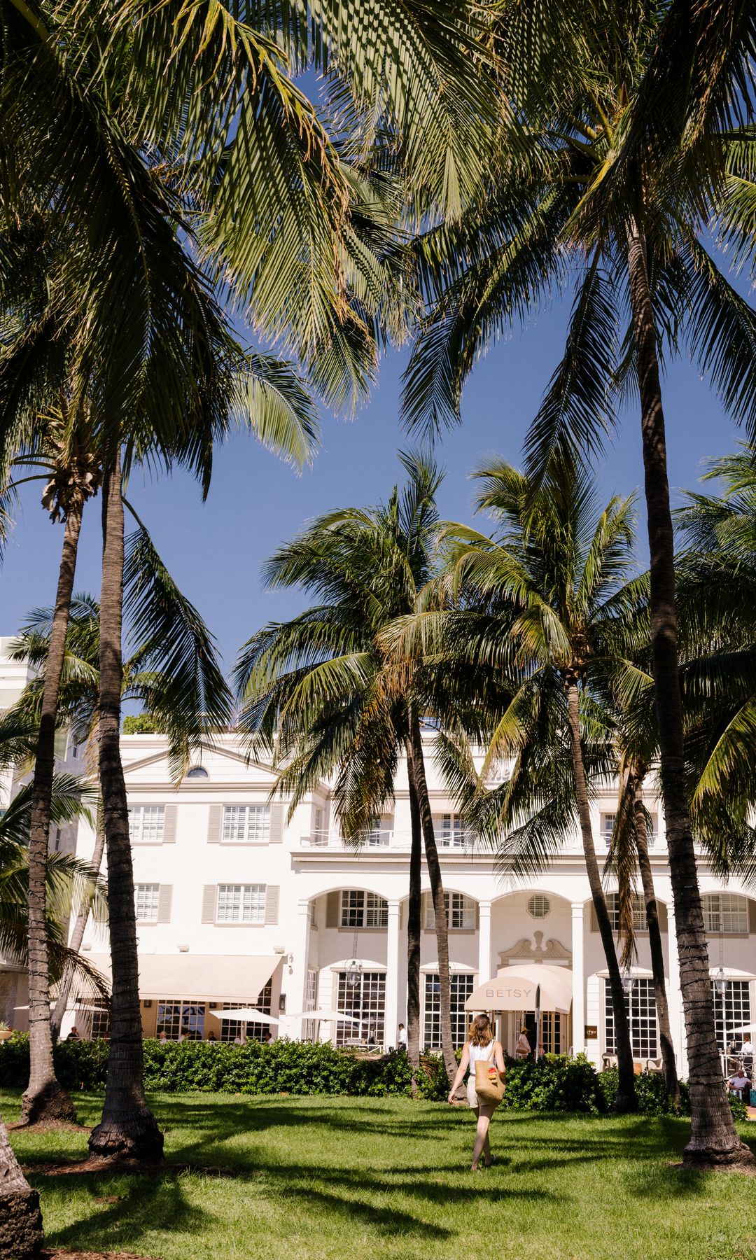 Exterior vertical shot of Betsy Hotel