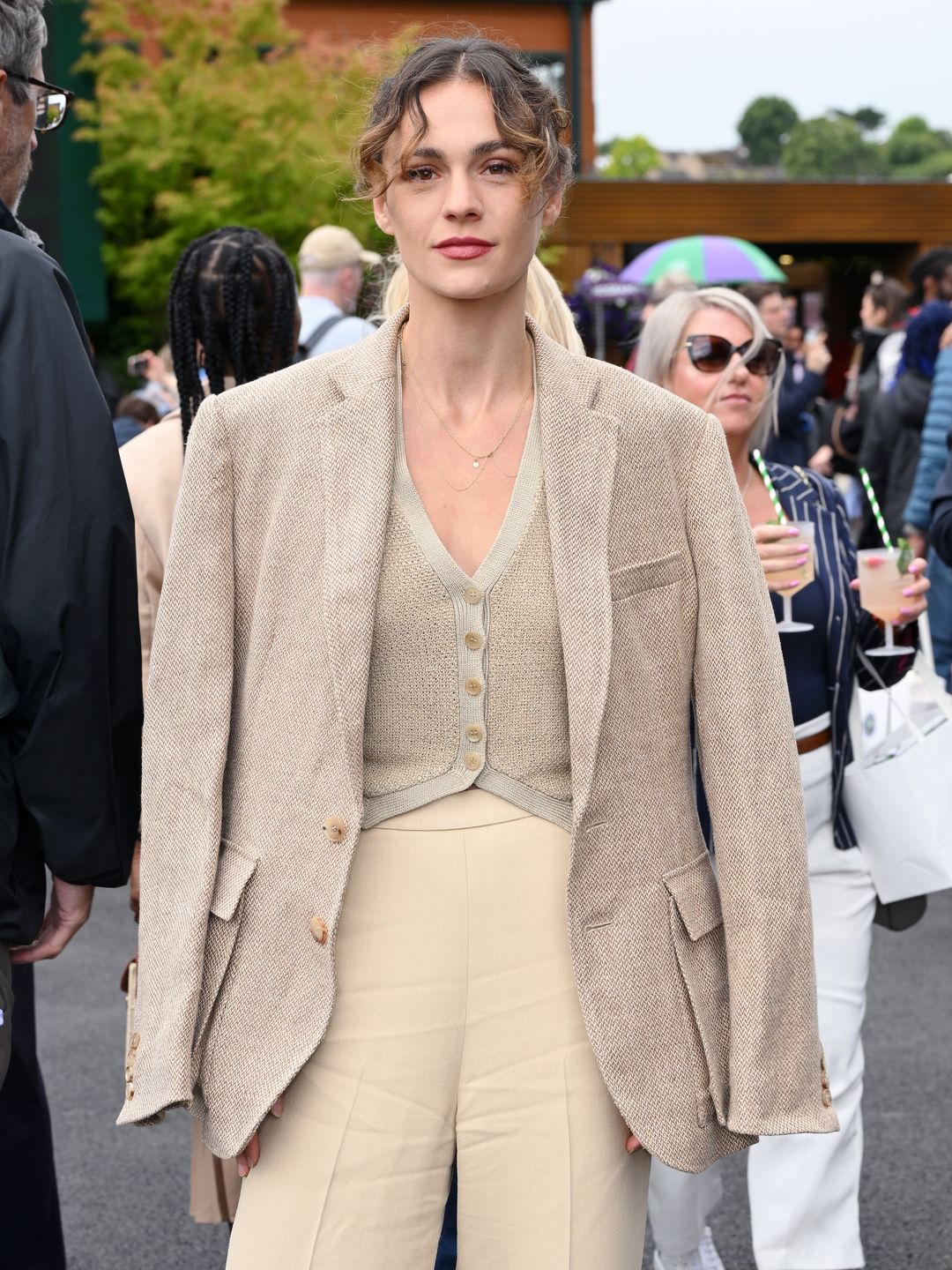 sophie skelton at wimbledon in trouser suit