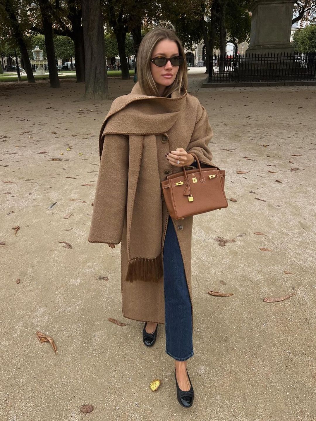 model with brown birkin