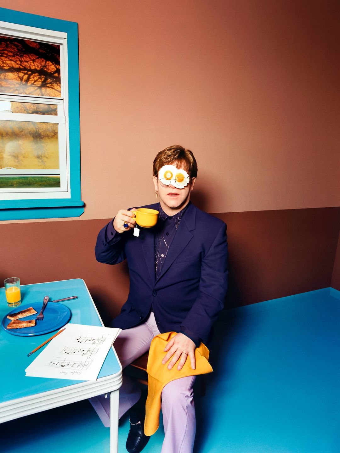 Elton John: Egg On His Face, New York, David LaChapelle, 1999