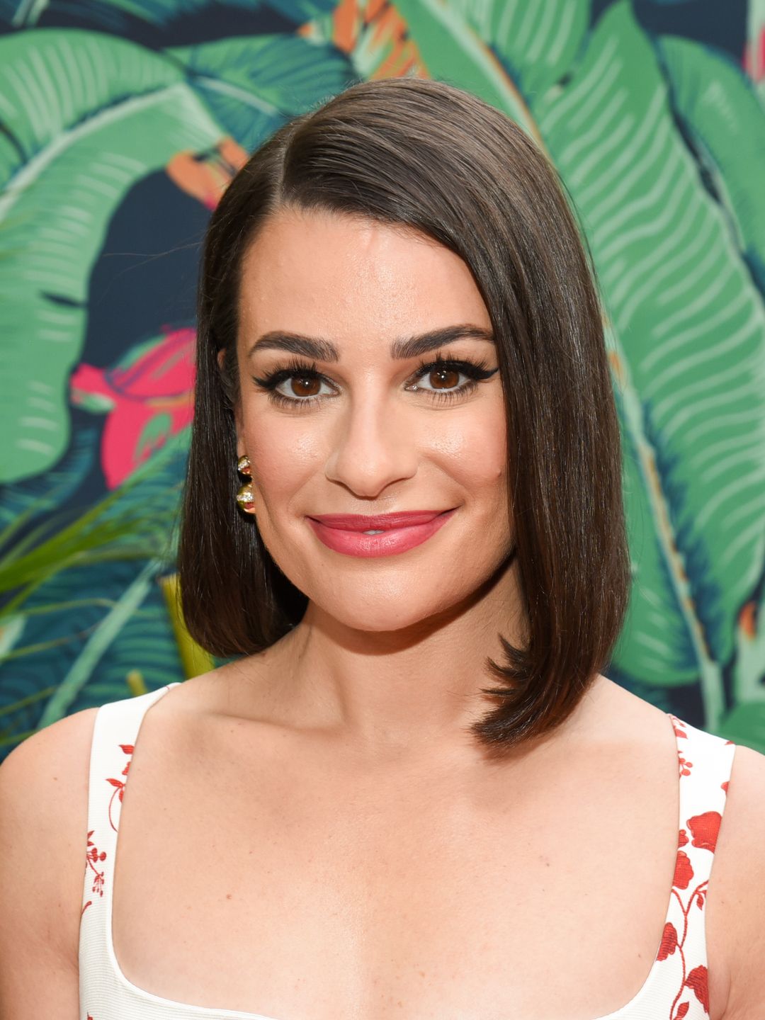 Lea Michele wearing her long bob with the ends smoothed inwards 