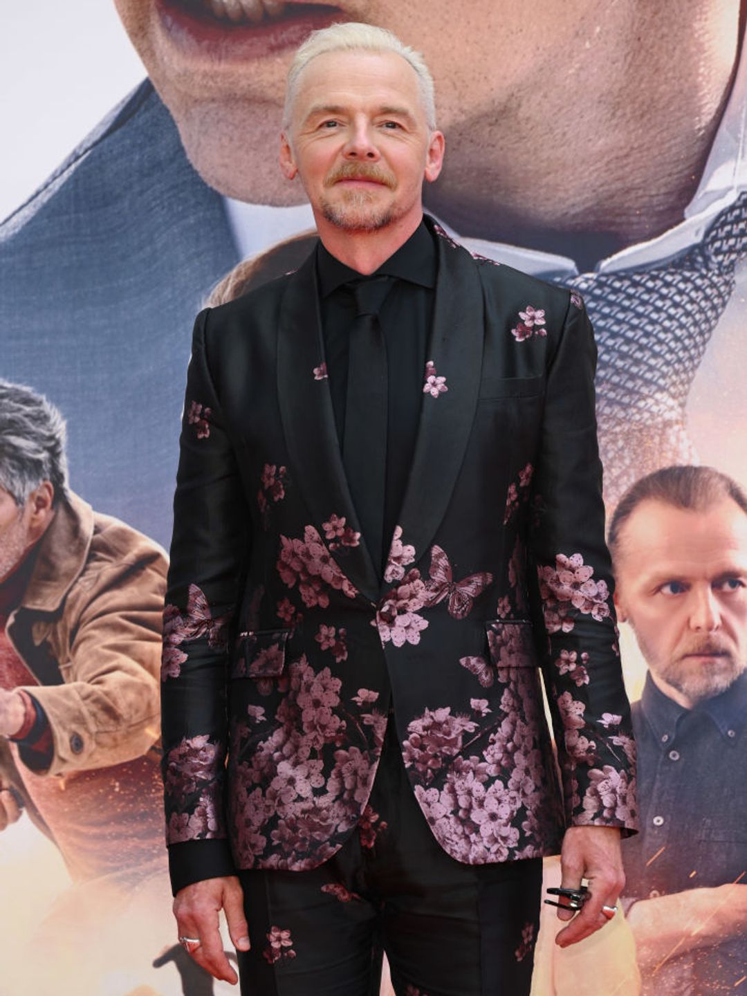 Simon Pegg on the red carpet in Mission Impossible 7. 