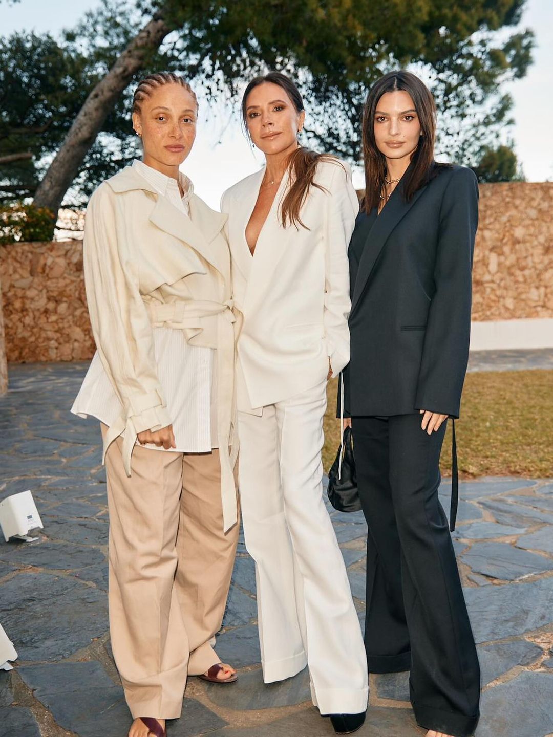 Emily Ratajkowski, Adwoa Aboah and Victoria Beckham pose for a photo
