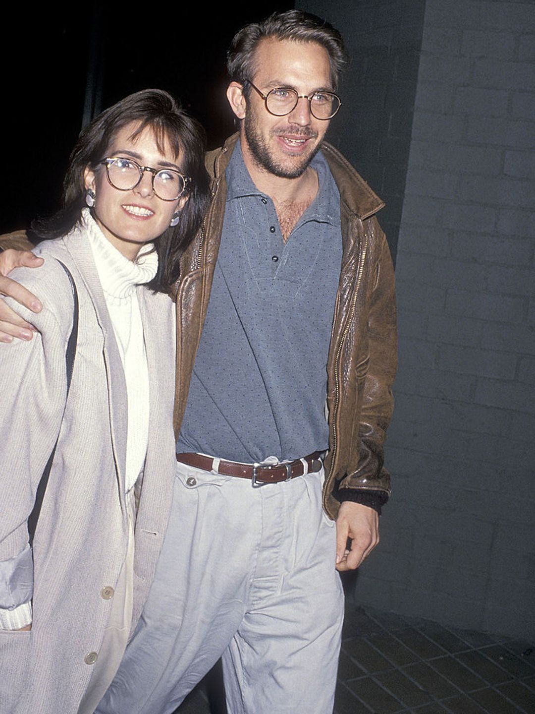 Actor Kevin Costner and wife Cindy Costner attend a performance of the play "Hurlyburly" on January 13, 1989