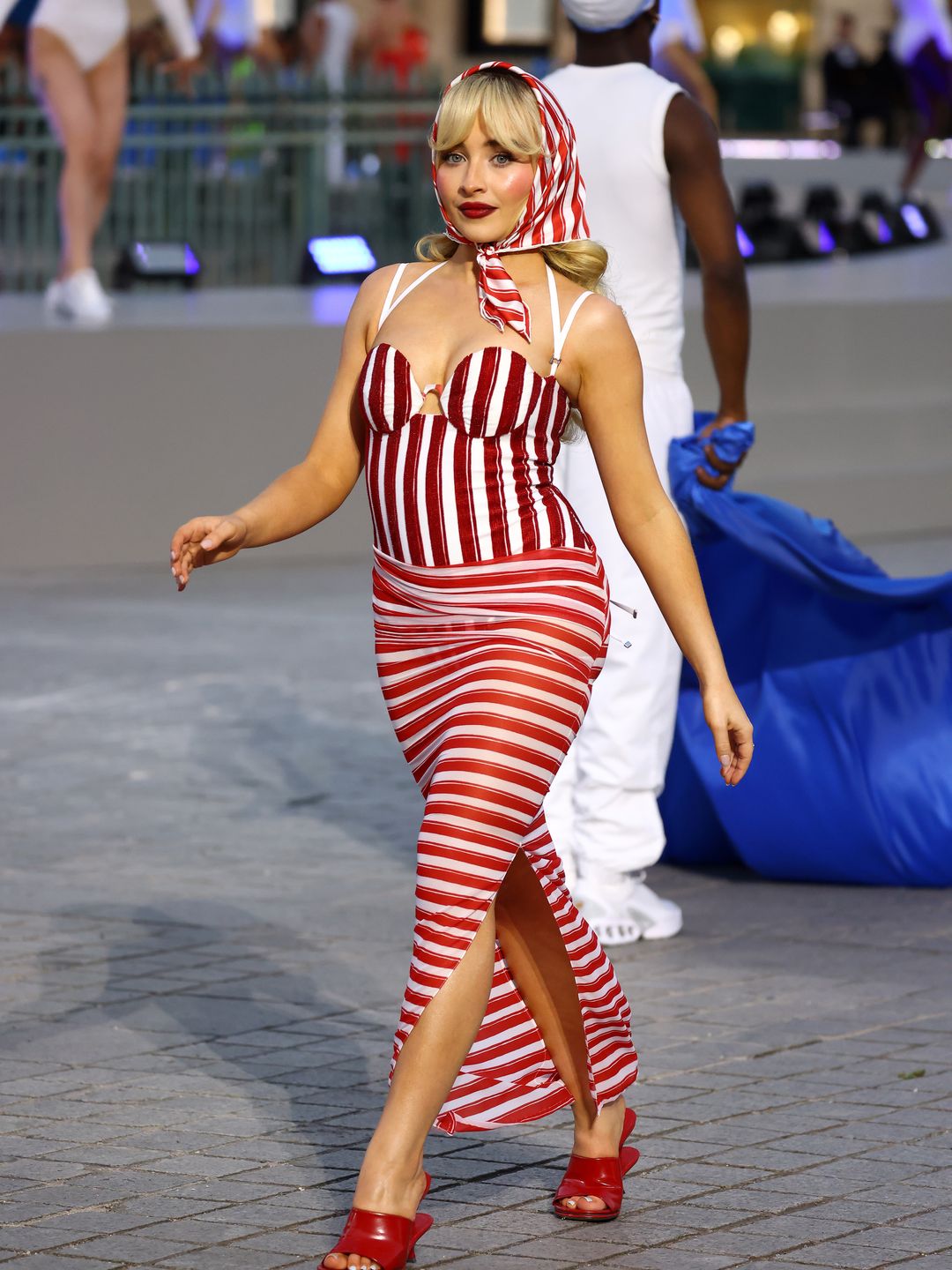 Sabrina took to thethe runway during Vogue World: Paris at Place Vendome 