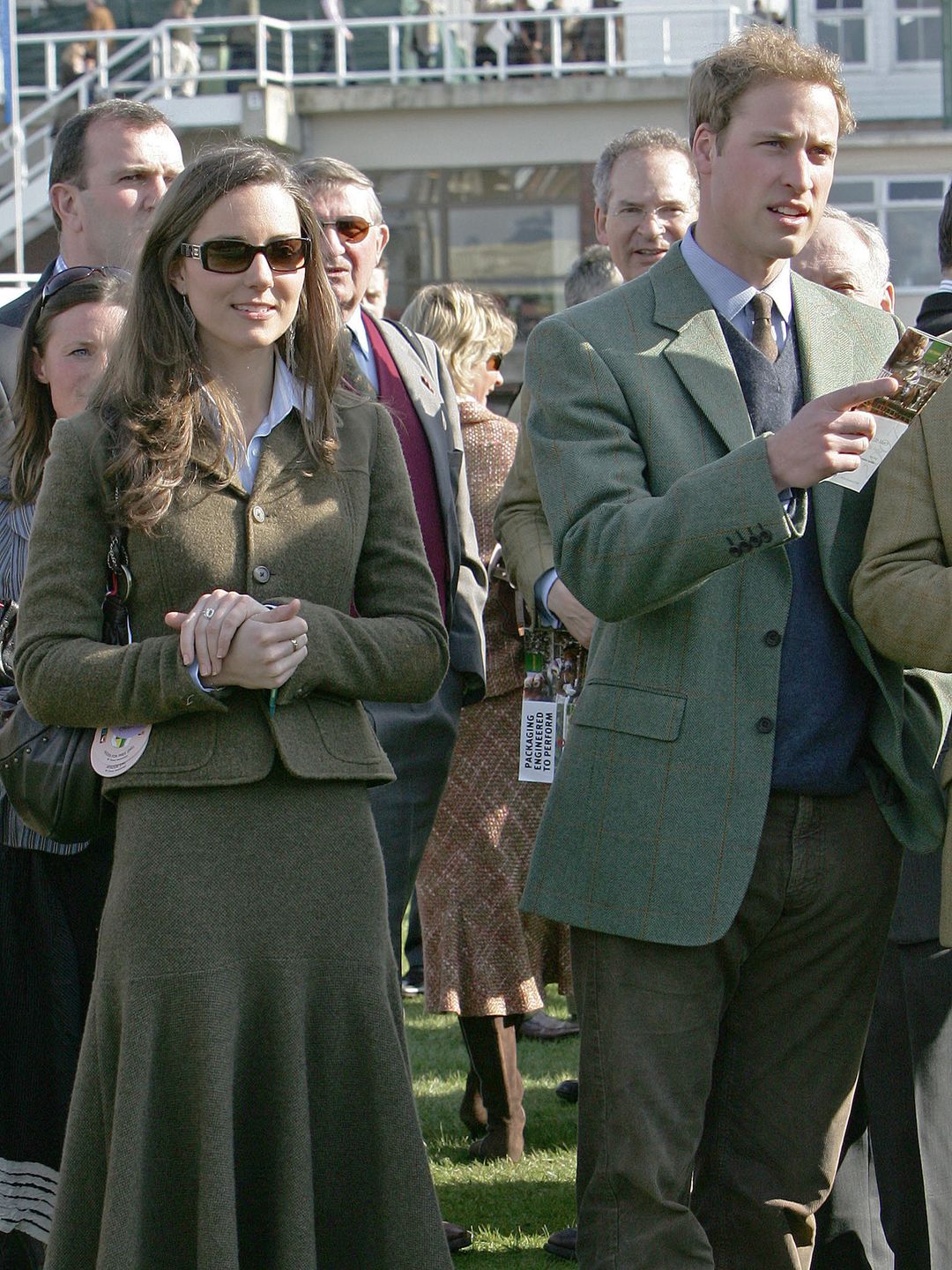William and Kate wear matching green tweed outfit at Cheltenham 2007