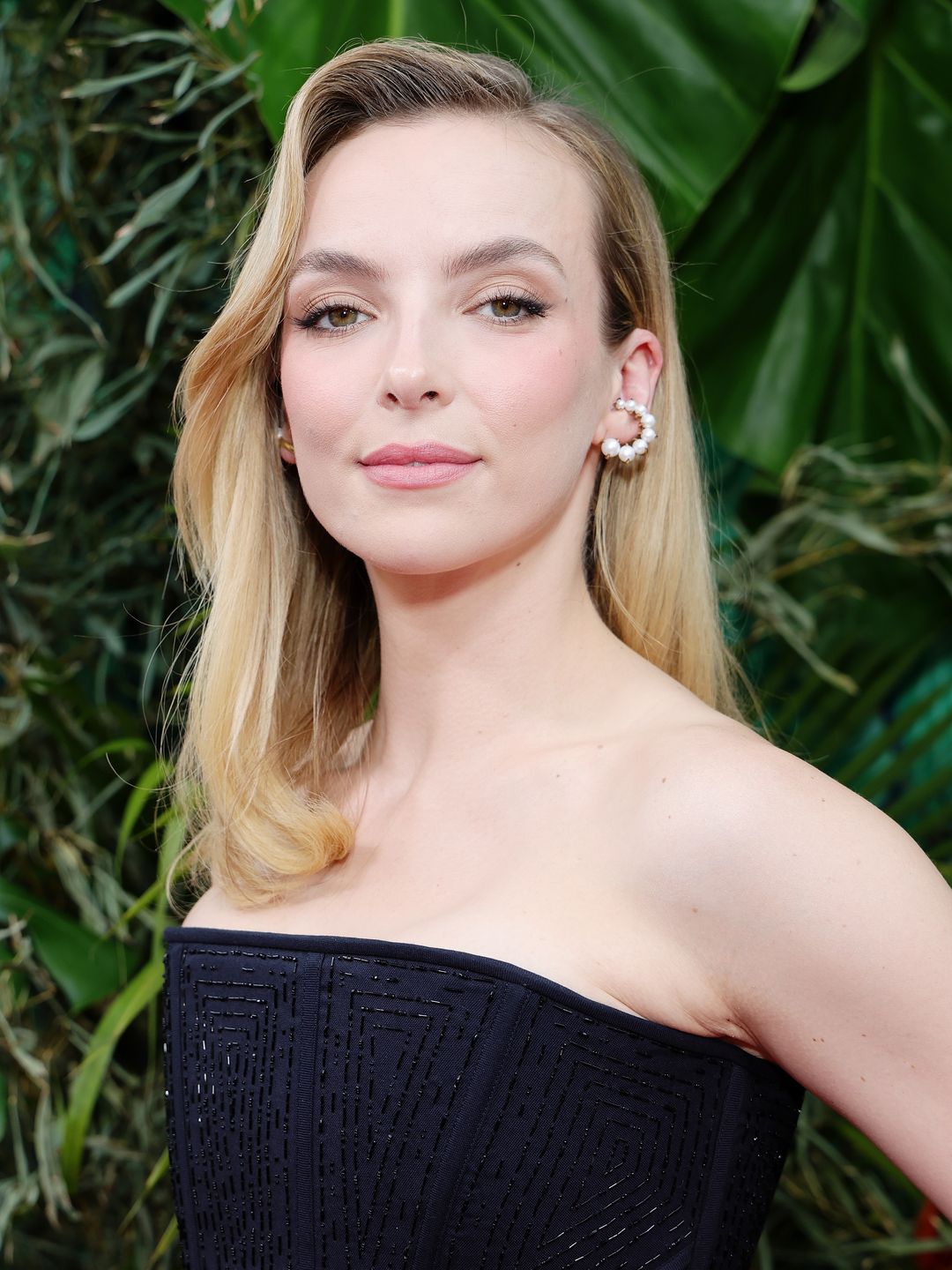 Jodie Comer with natural makeup at the 2023 Tony Awards