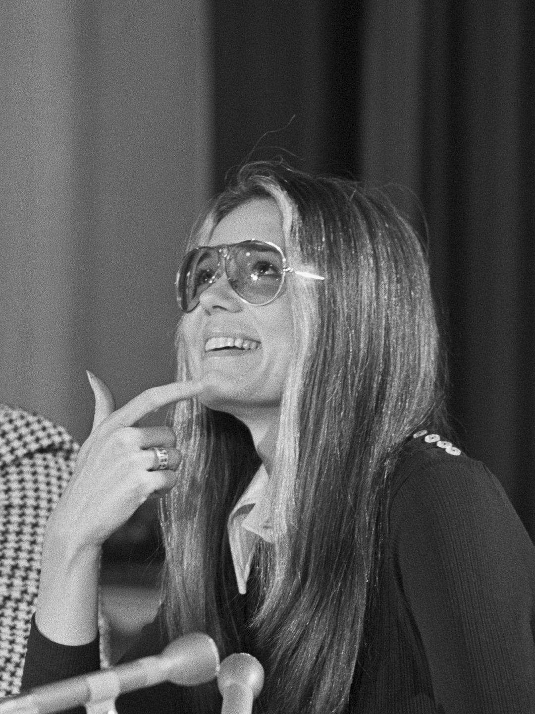 Gloria Steinem wearing aviator glasses