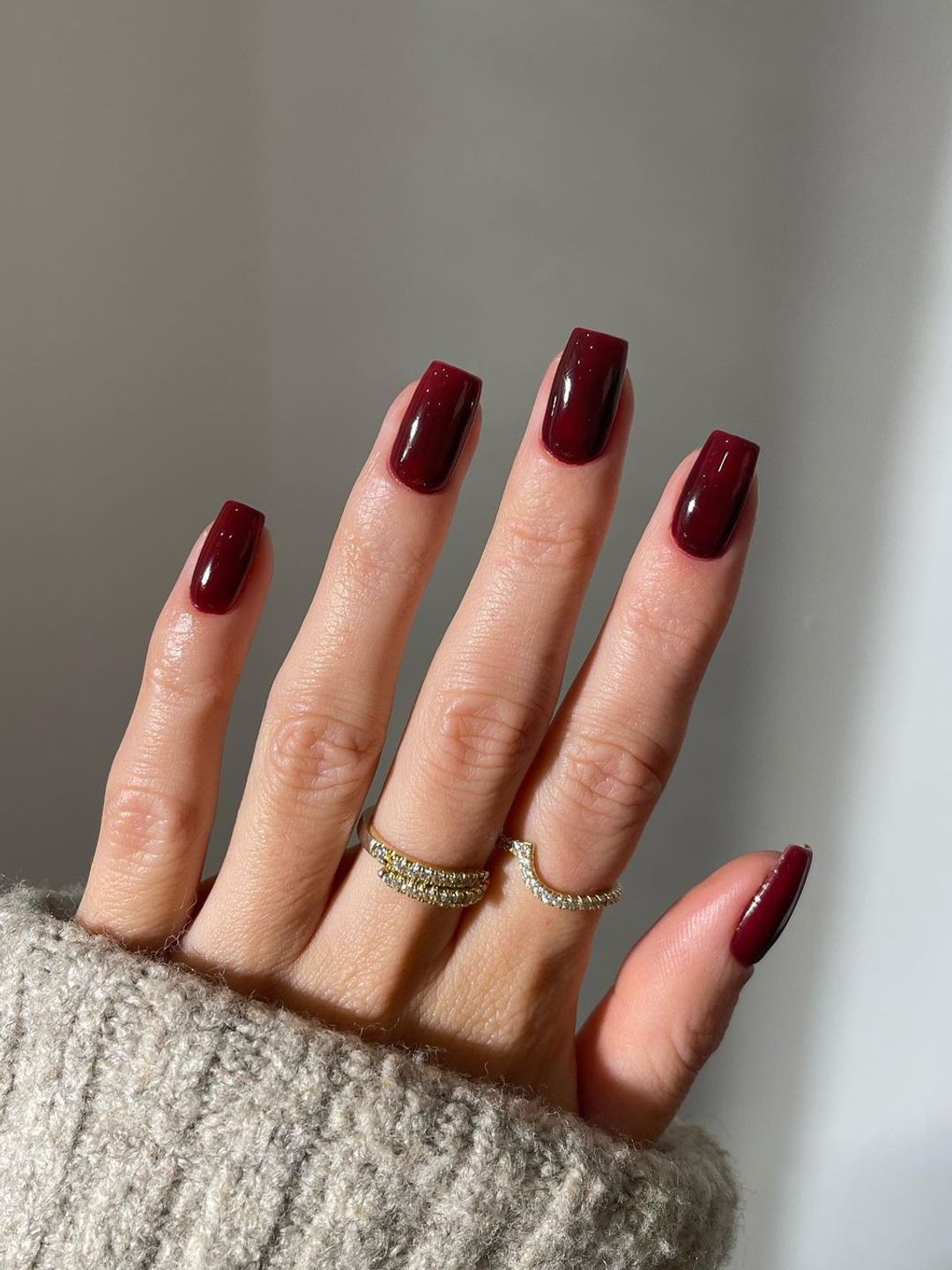 Dark red square nails 