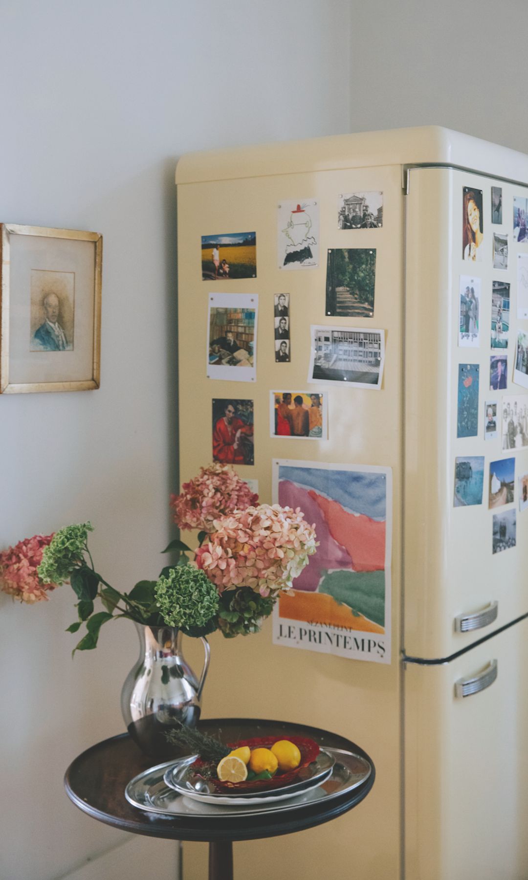 Is this not the cutest fridge ever?