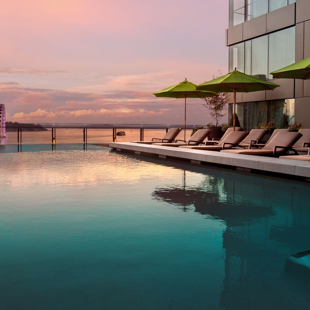 Four Seasons Seattle pool terrace
