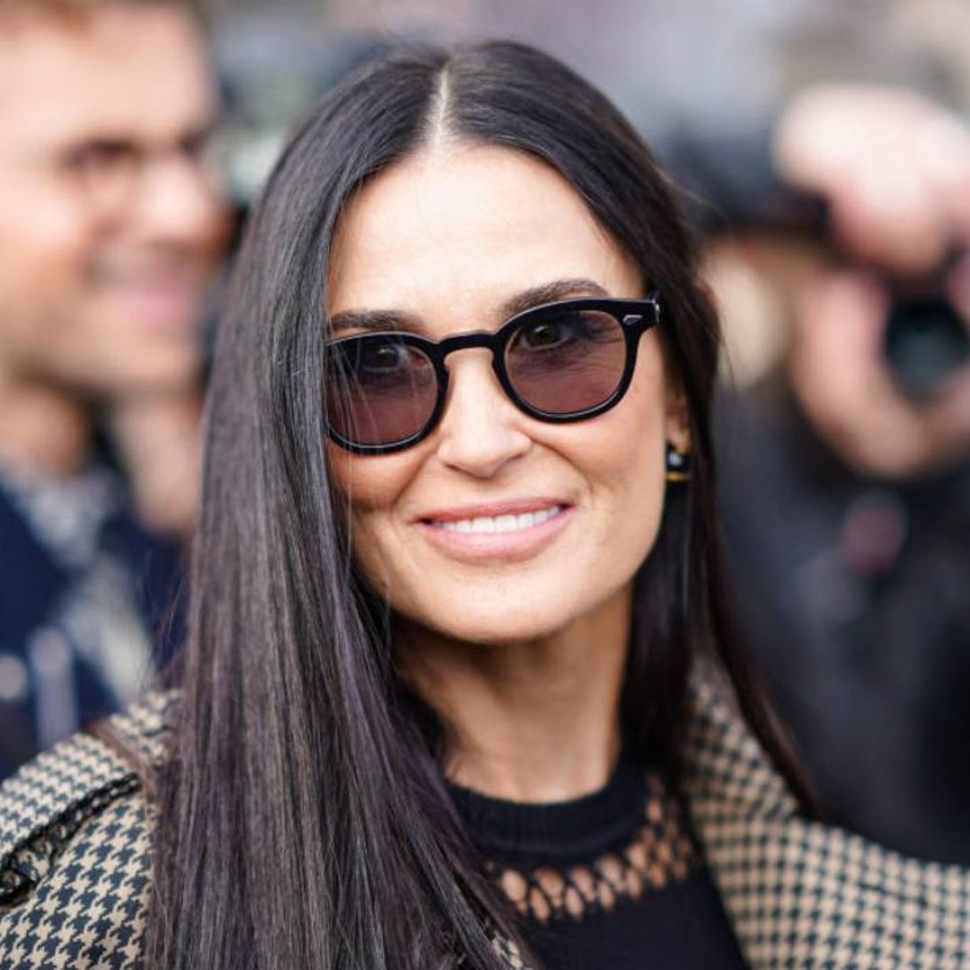 Demi Moore and her daughters could be sisters in beautiful family photo
