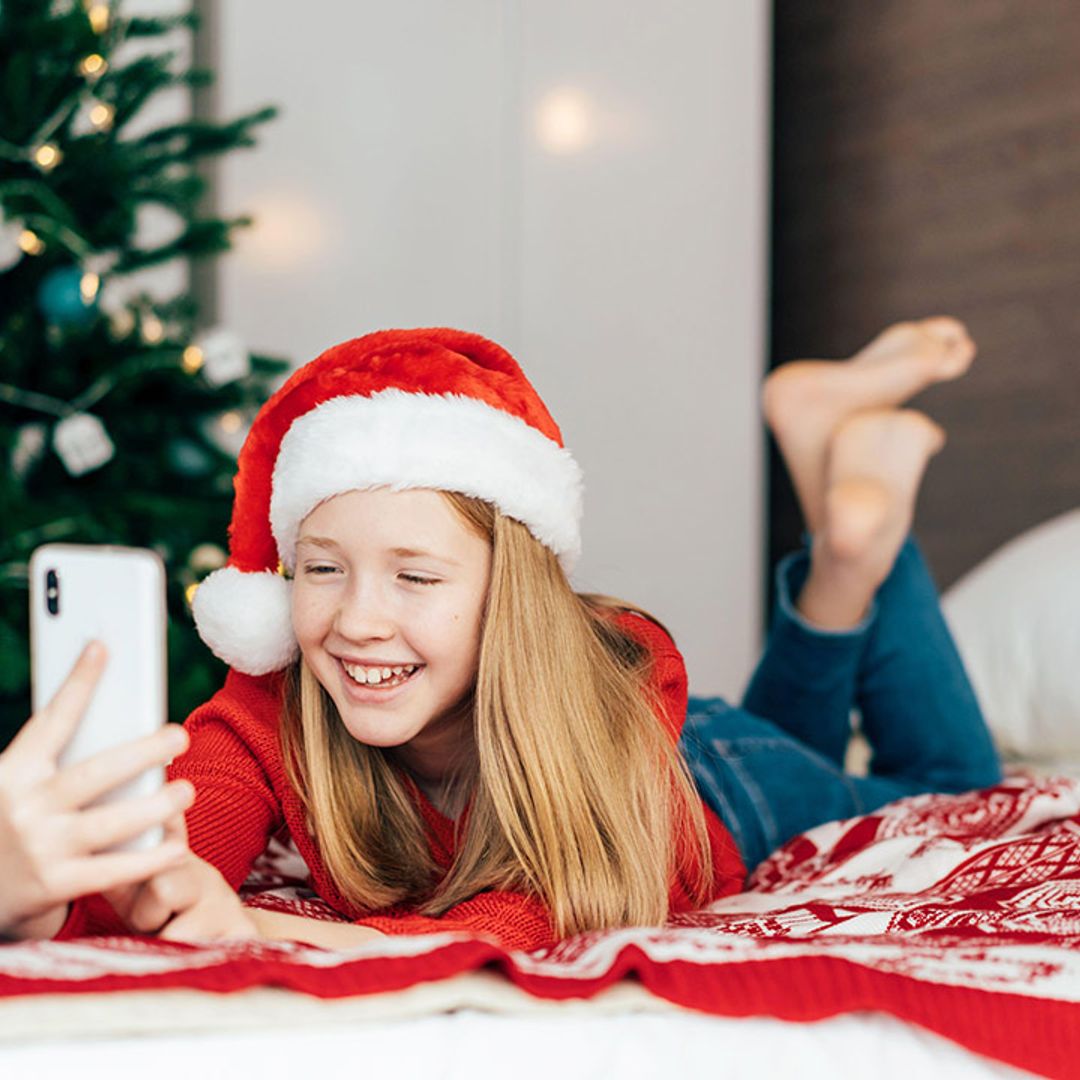 Buying your child a mobile for Christmas? 5 top tips to follow